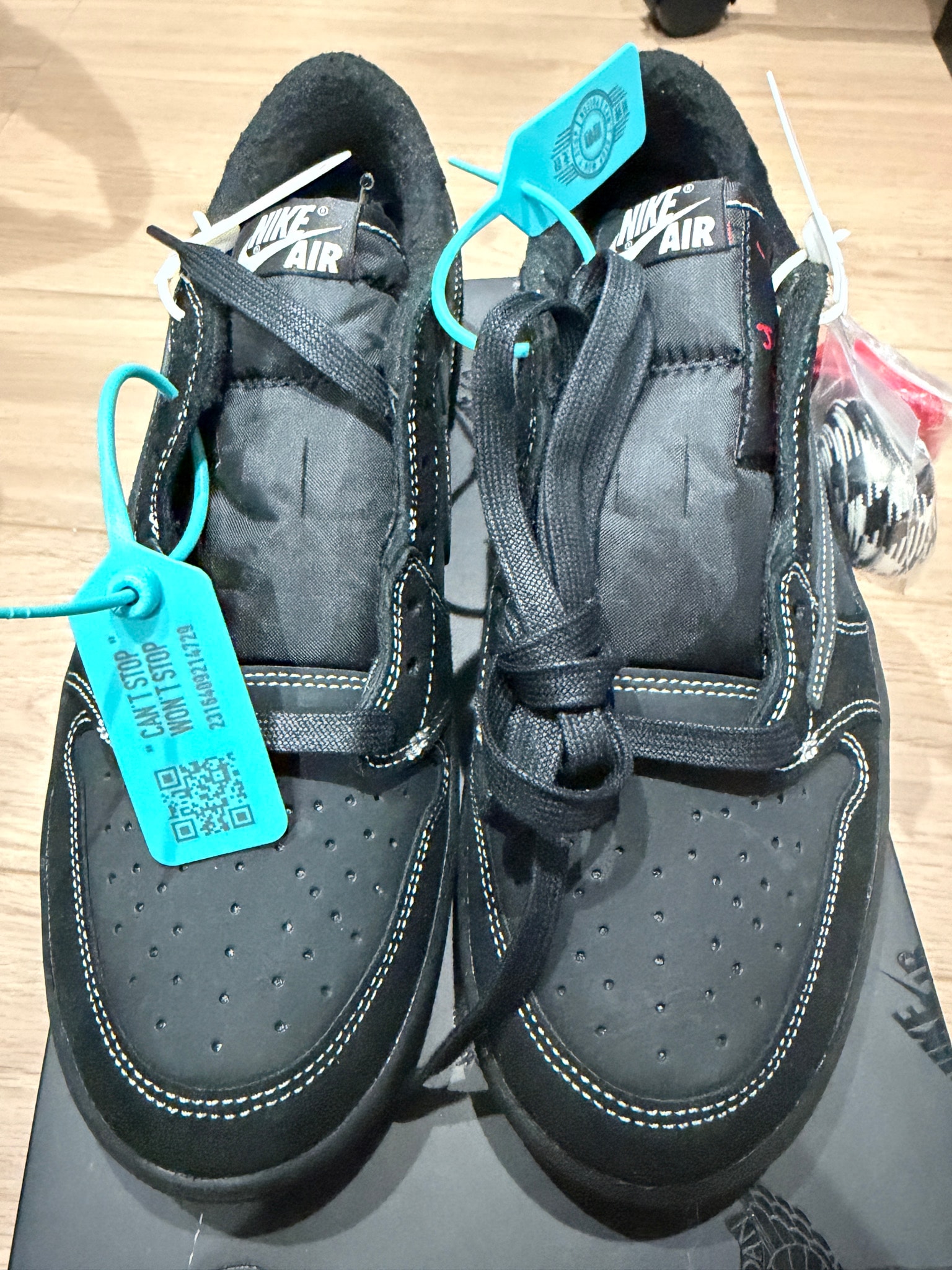 Travis Scott × Nike Air Jordan 1 Low OG SP "Black Phantom"
