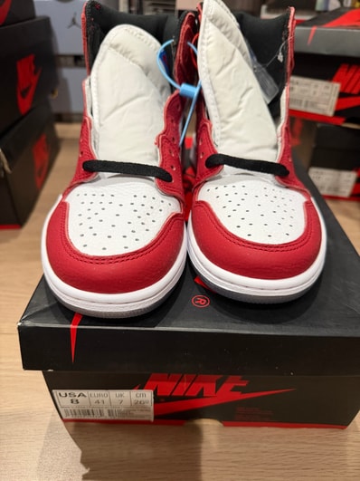 Spiderman × Nike Air Jordan 1 Origin Story "Gym Red/White/Photo Blue/Black"