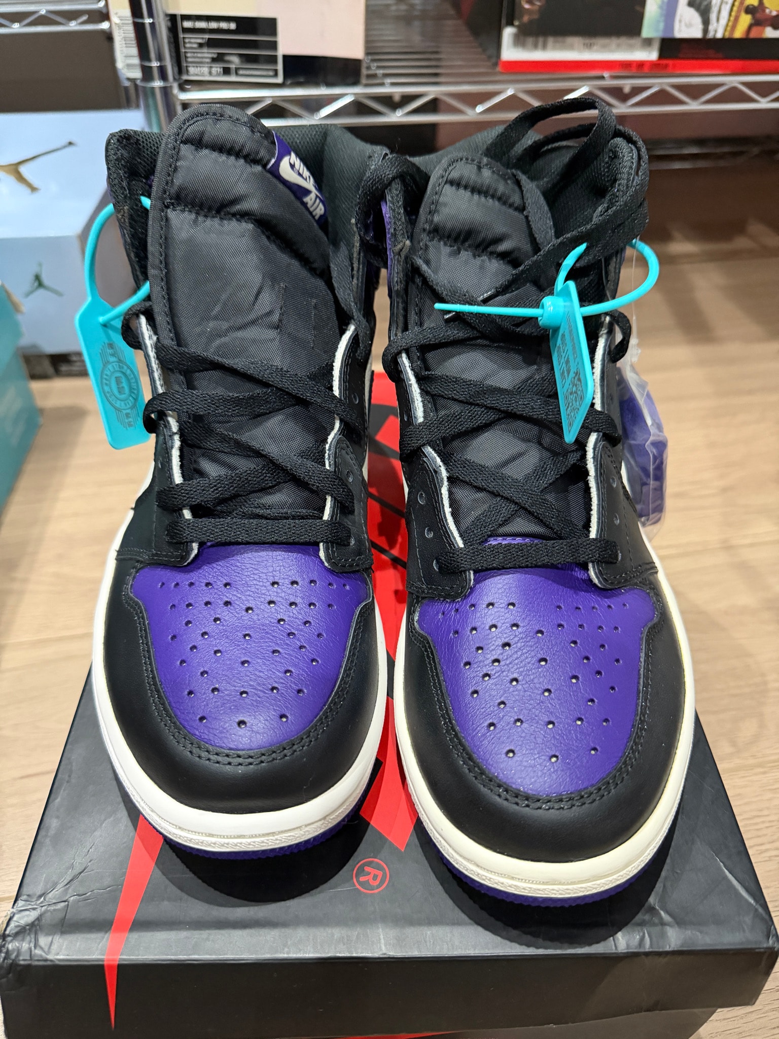 Nike Air Jordan 1 Retro High OG "Court Purple" (2018)
