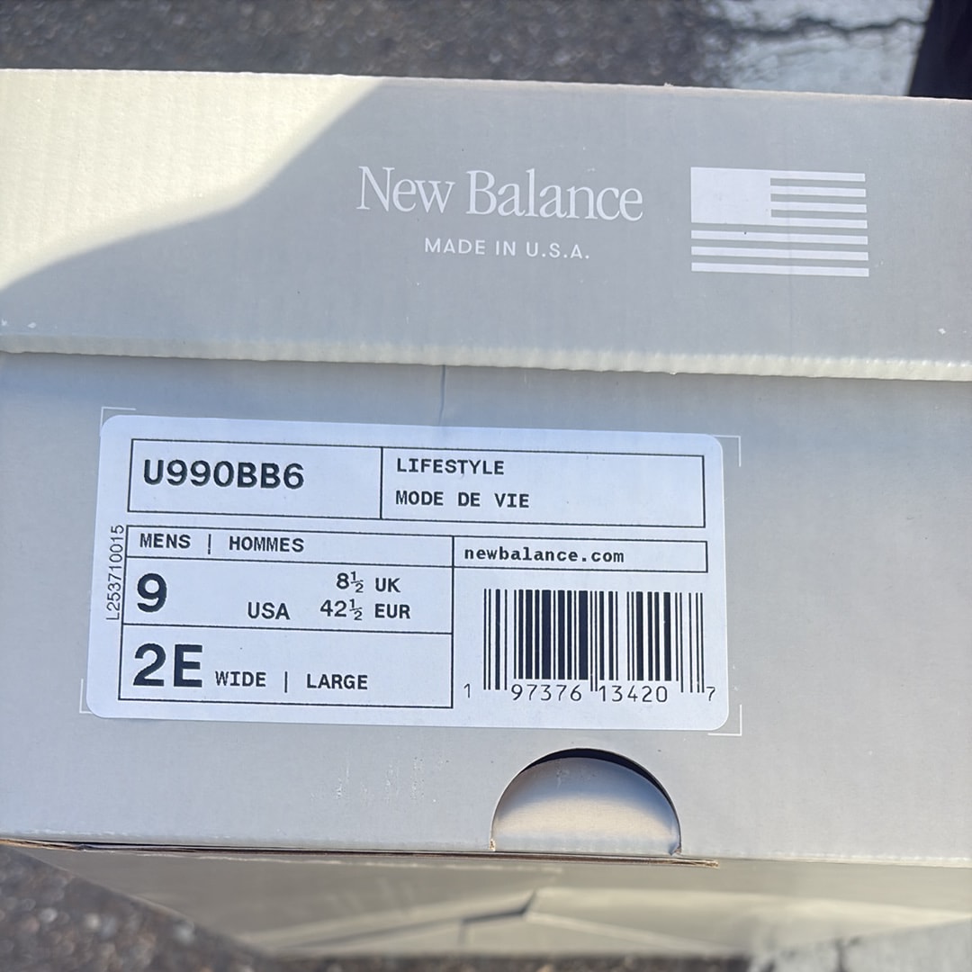 ニューバランス 990V6 "トリプルブラック"
