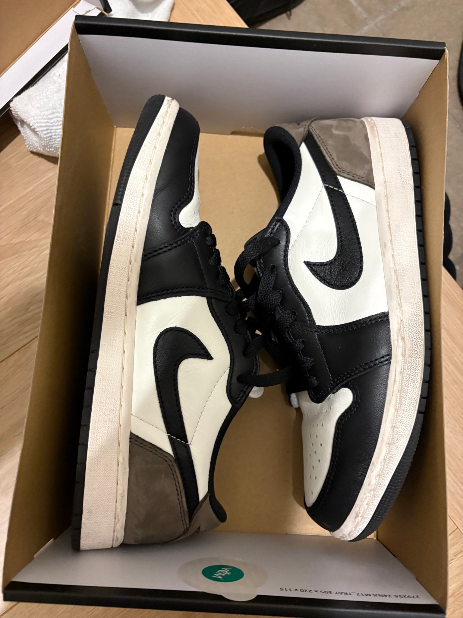 Nike Air Jordan 1 Retro Low OG "Mocha"
