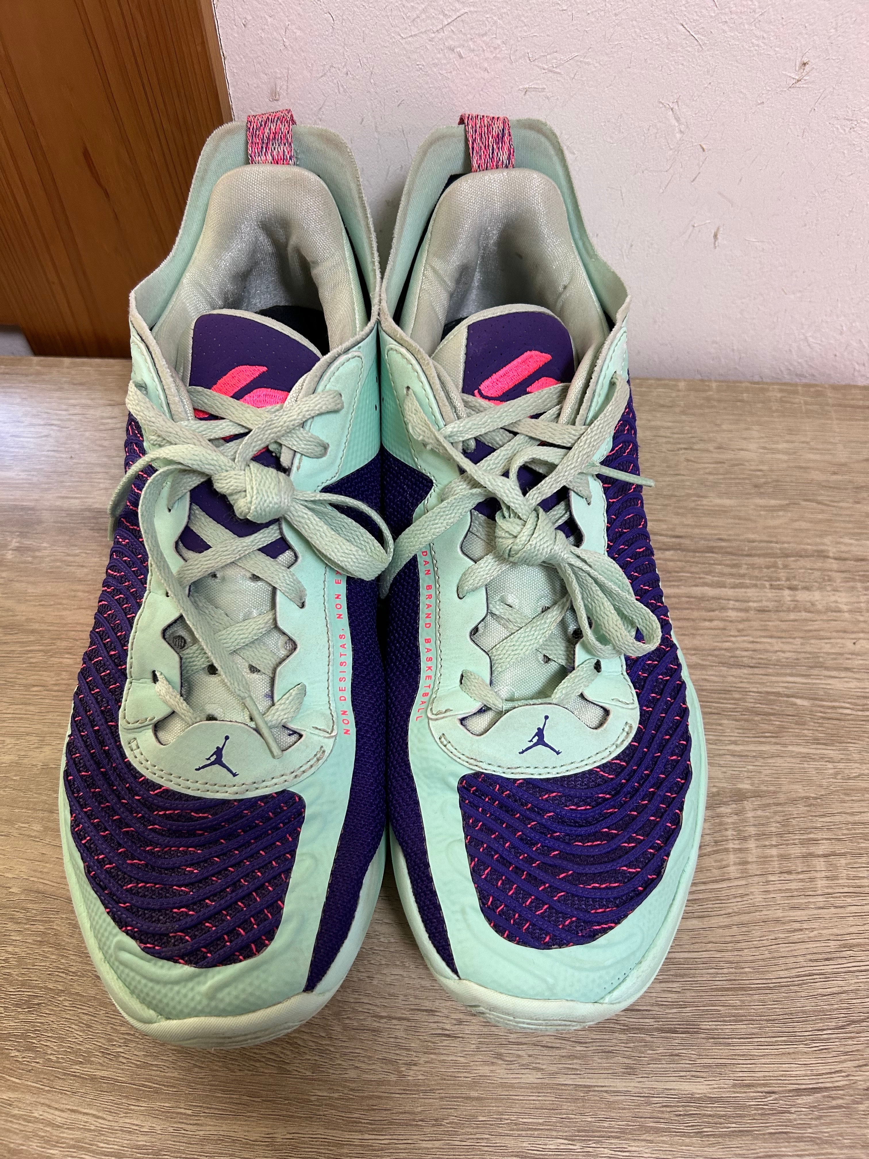 ナイキ ジョーダン ルカ1 "ミントフォーム/コートパープル/ダークコンコルド/レーサーピンク"