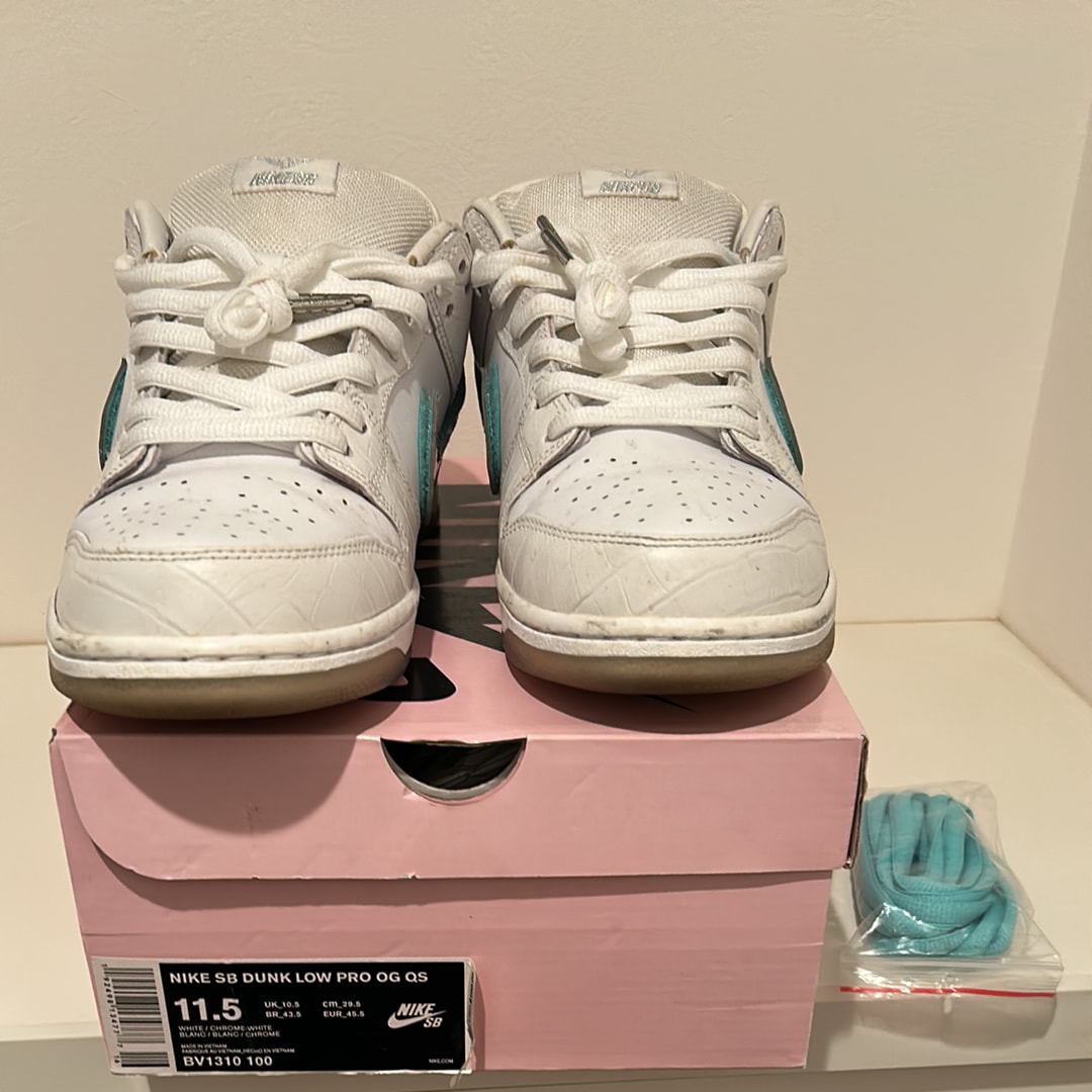 Diamond Supply Co. × Nike SB Dunk Low Pro "White"