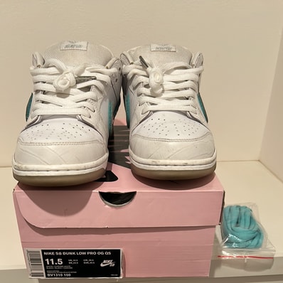 Diamond Supply Co. × Nike SB Dunk Low Pro "White"