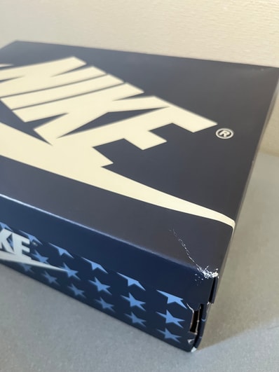 Trophy Room × Nike Air Jordan 1 Retro High "Chicago" (Friends and Family) (Blue Laces)