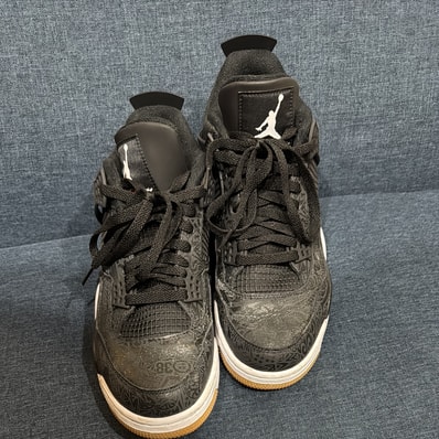 Nike Air Jordan 4 Retro "Laser Black/Gum"