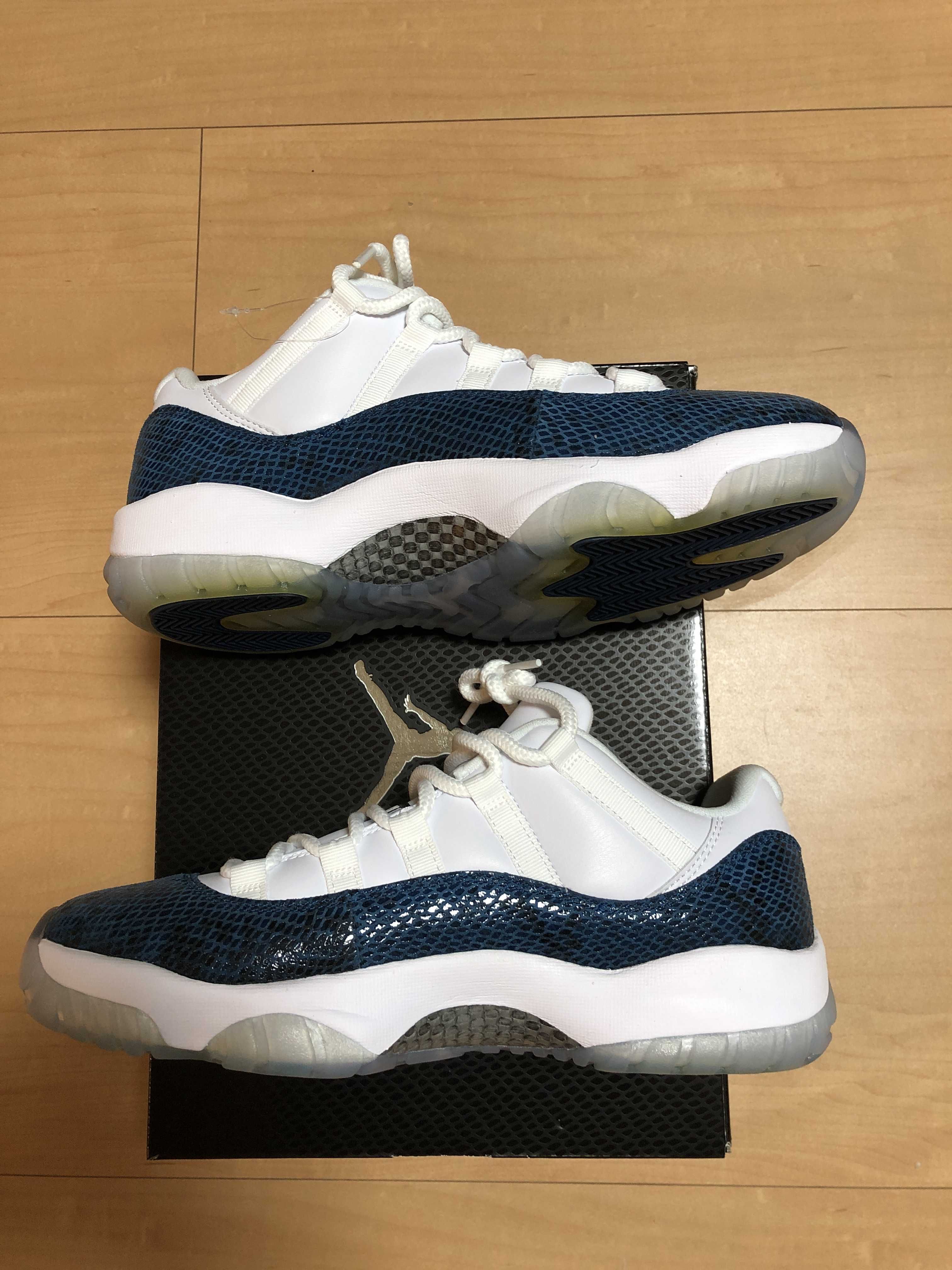 AIR JORDAN 11 LOW "SNAKESKIN"