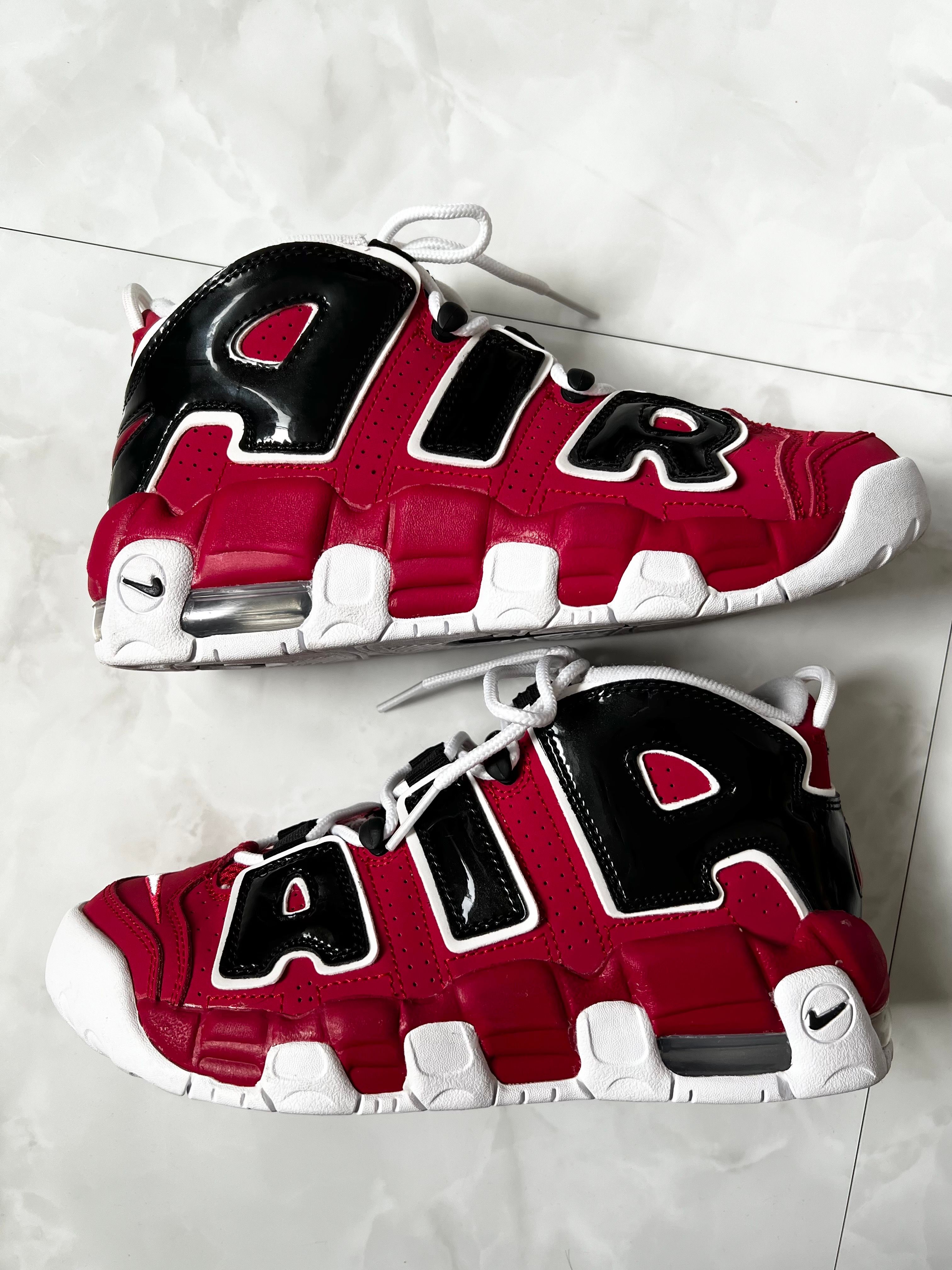 NIKE GS AIR MORE UPTEMPO ’96 "BLACK AND VARSITY RED"(2021)