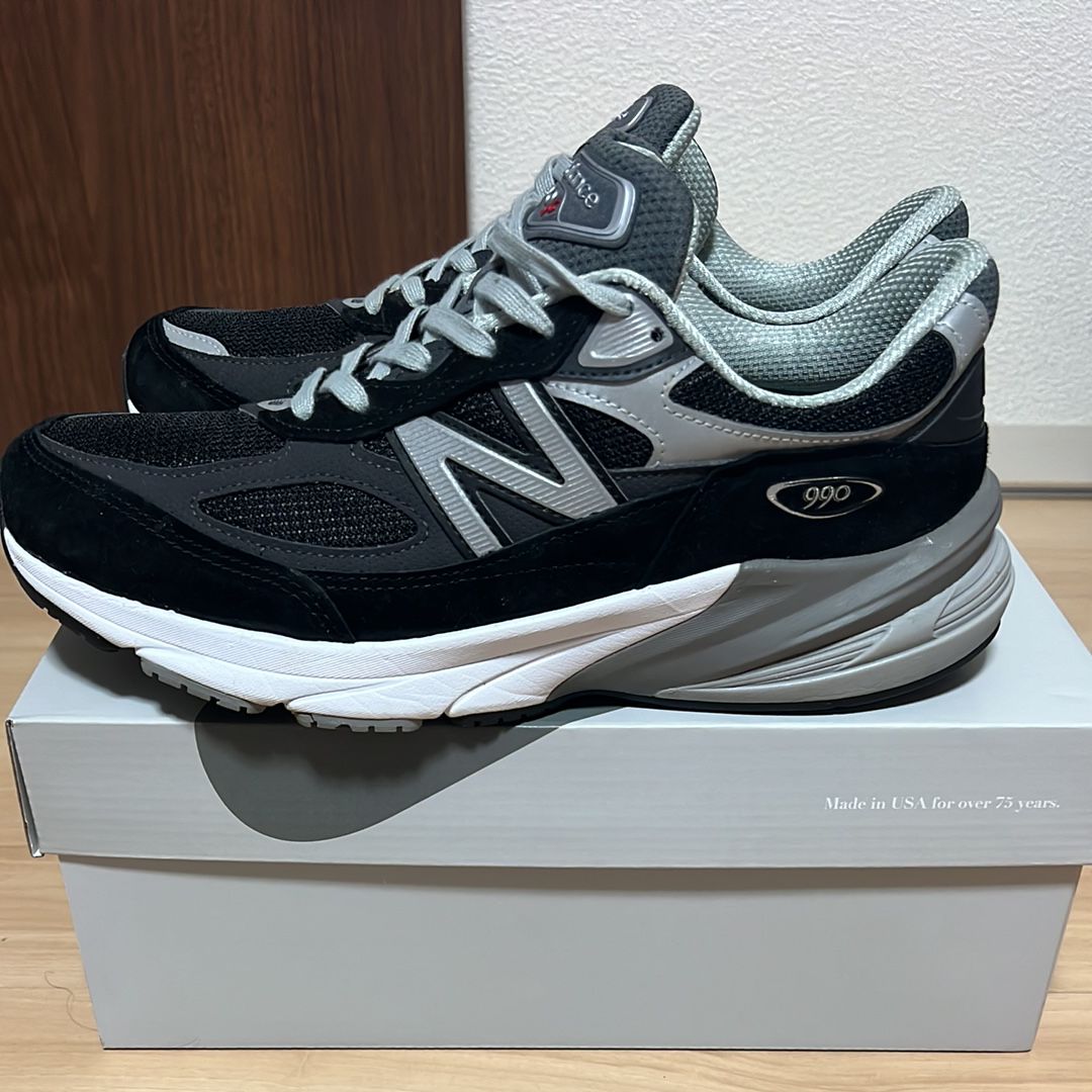 New Balance 990V6 "Black" (Heel NB Logo)