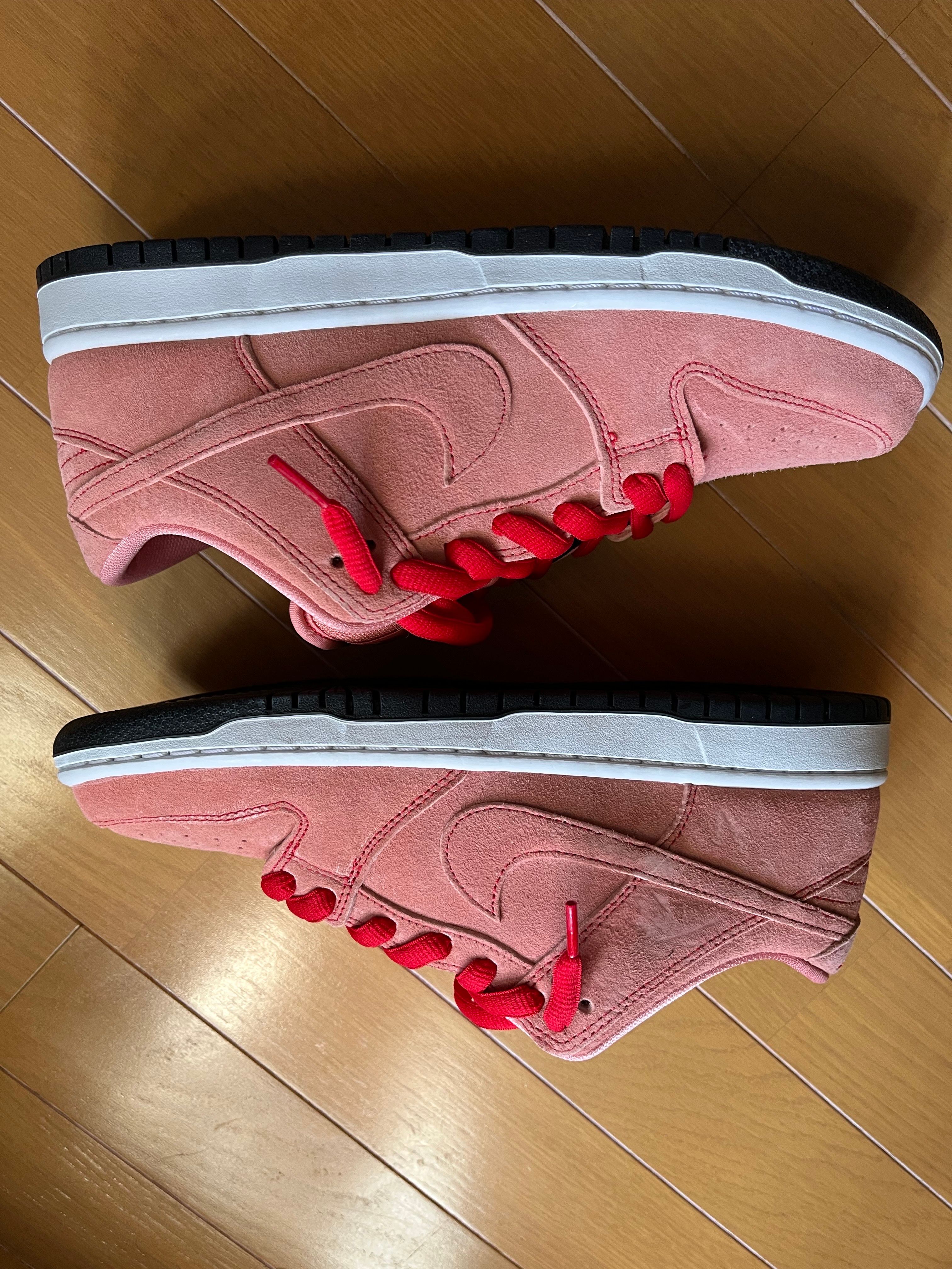 Nike SB Dunk Low "Pink Pig"