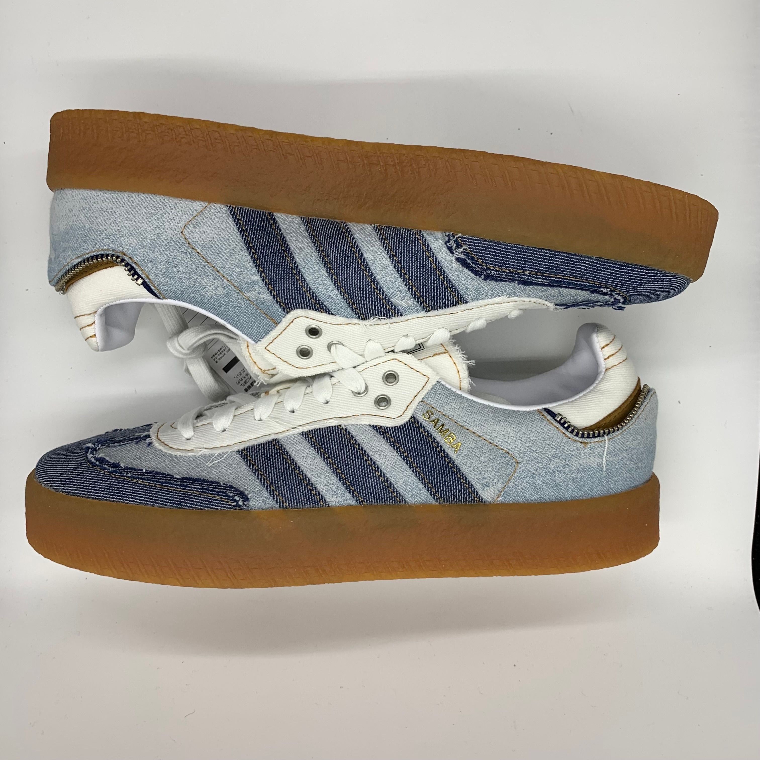 アディダスオリジナルス ウィメンズ サンベイ "スタックドデニム" (アトモスピンク エクスクルーシブ)