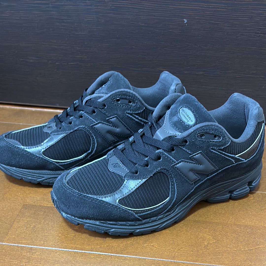 New Balance 2002R "Triple Black"