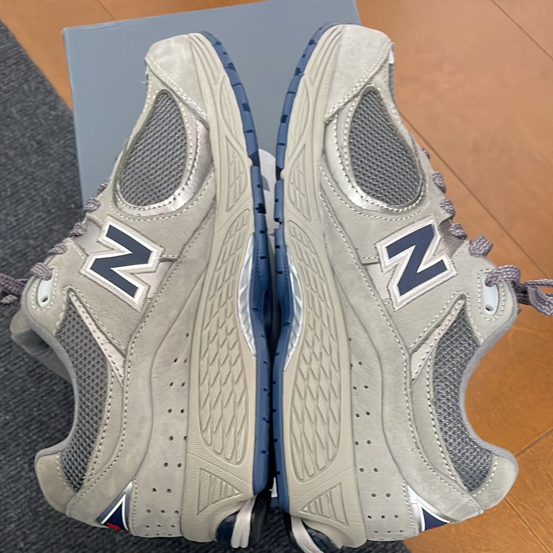 New Balance 2002R "Gray"