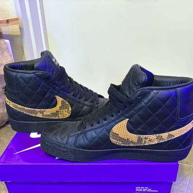 Supreme × Nike SB Blazer Mid "Black"