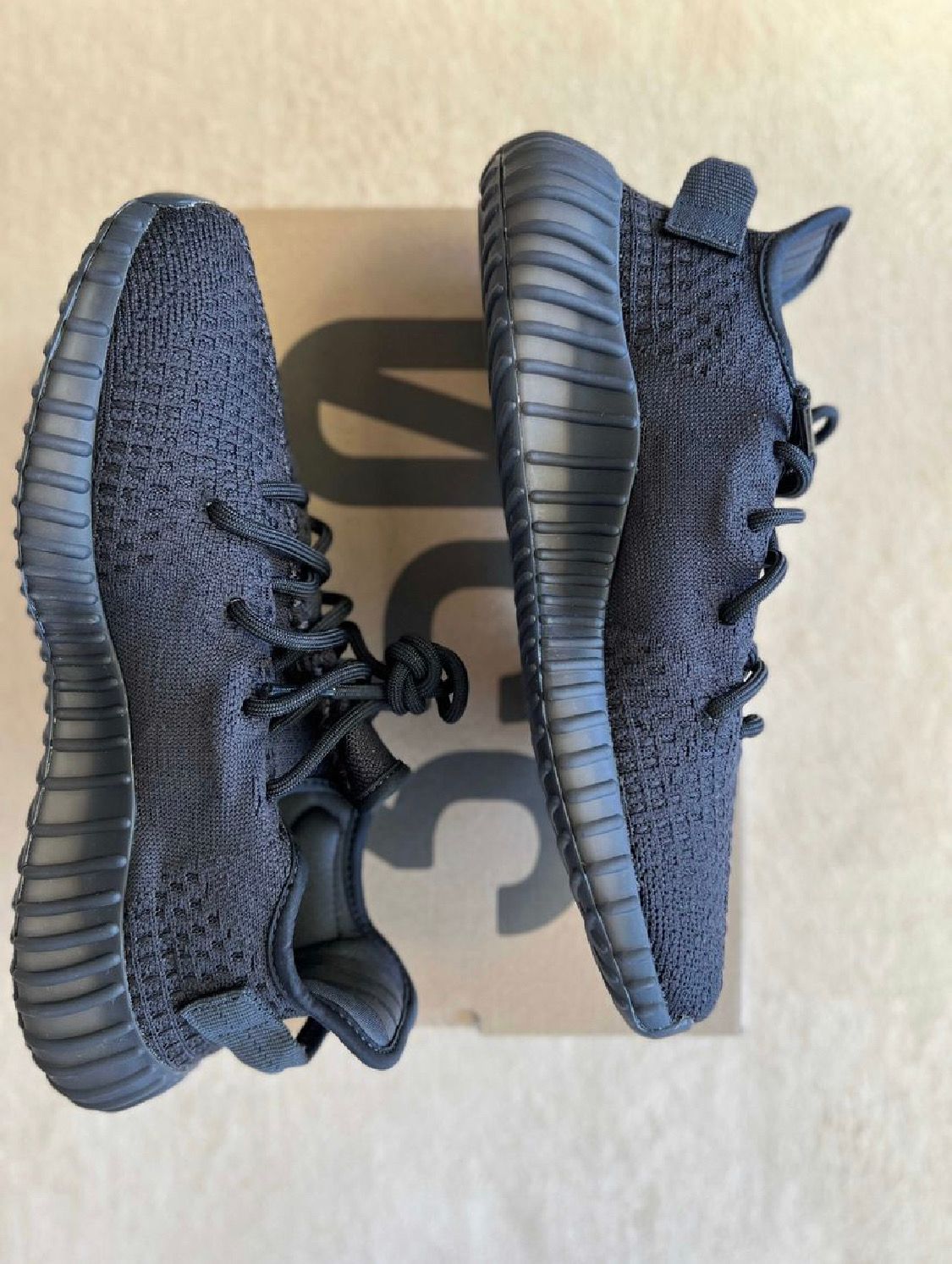 adidas YEEZY Boost 350V2 "Onyx"