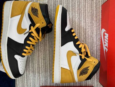 Nike Air Jordan 1 Retro High OG "Black Toe/Yellow Ochre"