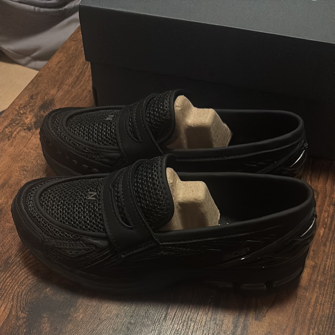 ニューバランス 1906L "ブラック/ブラックトップ/ファントム"