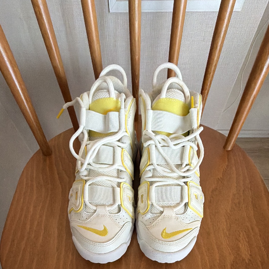 Nike Women's Air More Uptempo Light Citron