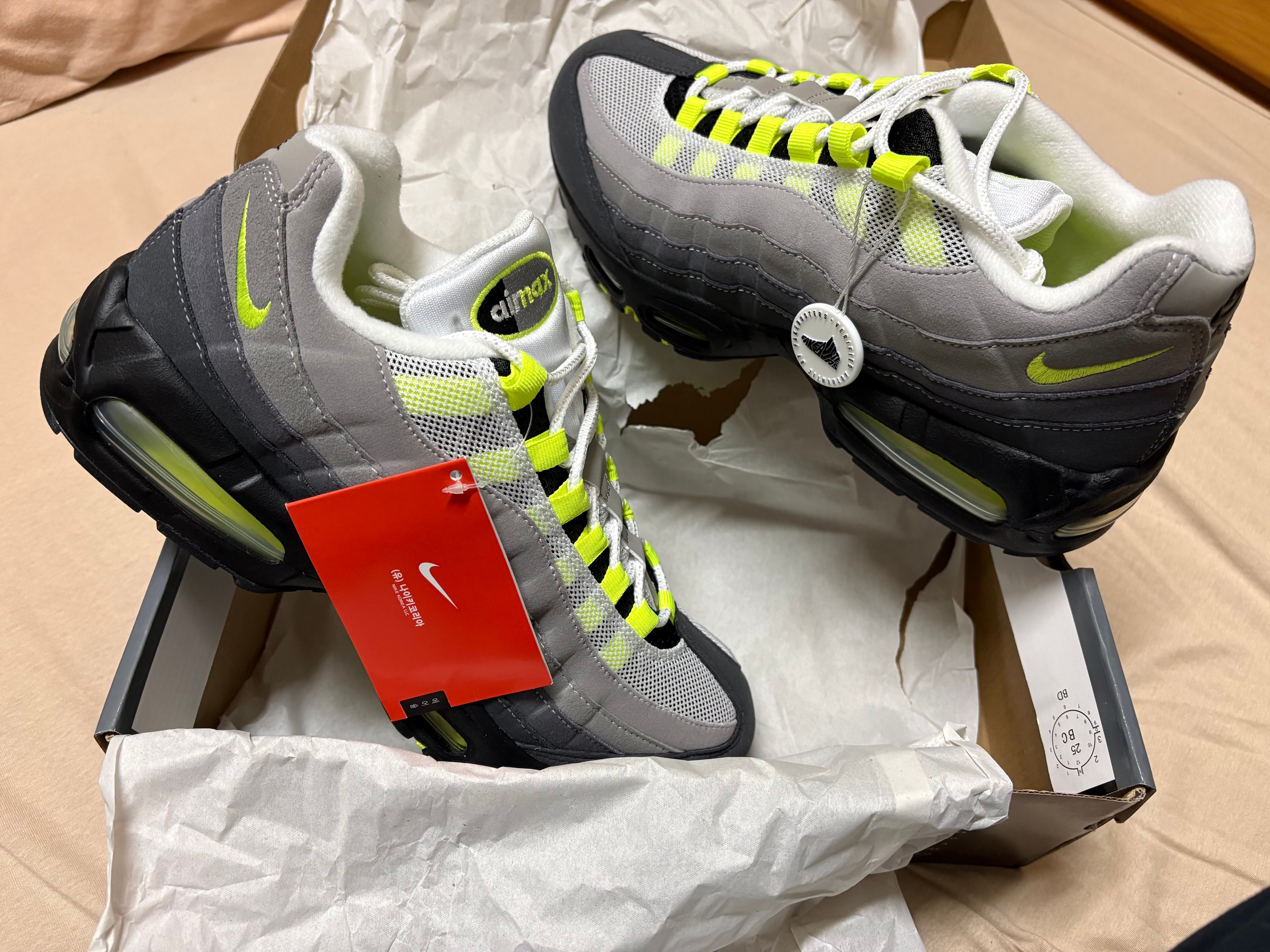 Nike Air Max 95 OG Big Bubble "Neon Yellow" (2025/2026)