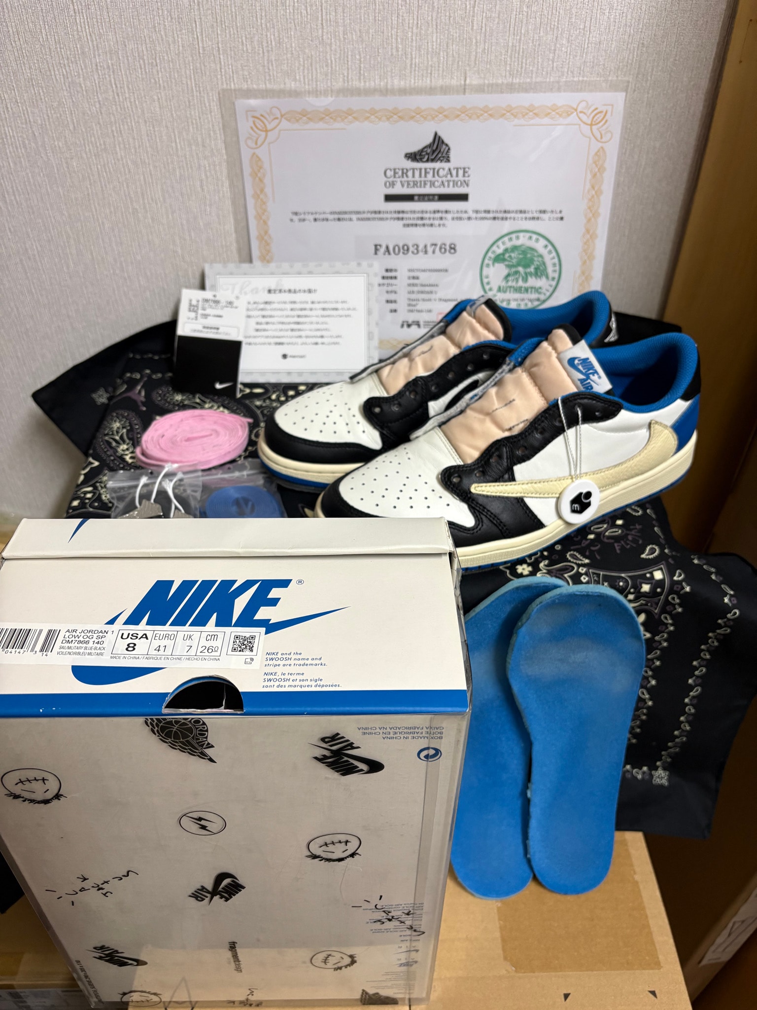 Travis Scott × fragment design × Nike Air Jordan 1 Low OG SP "Military Blue"