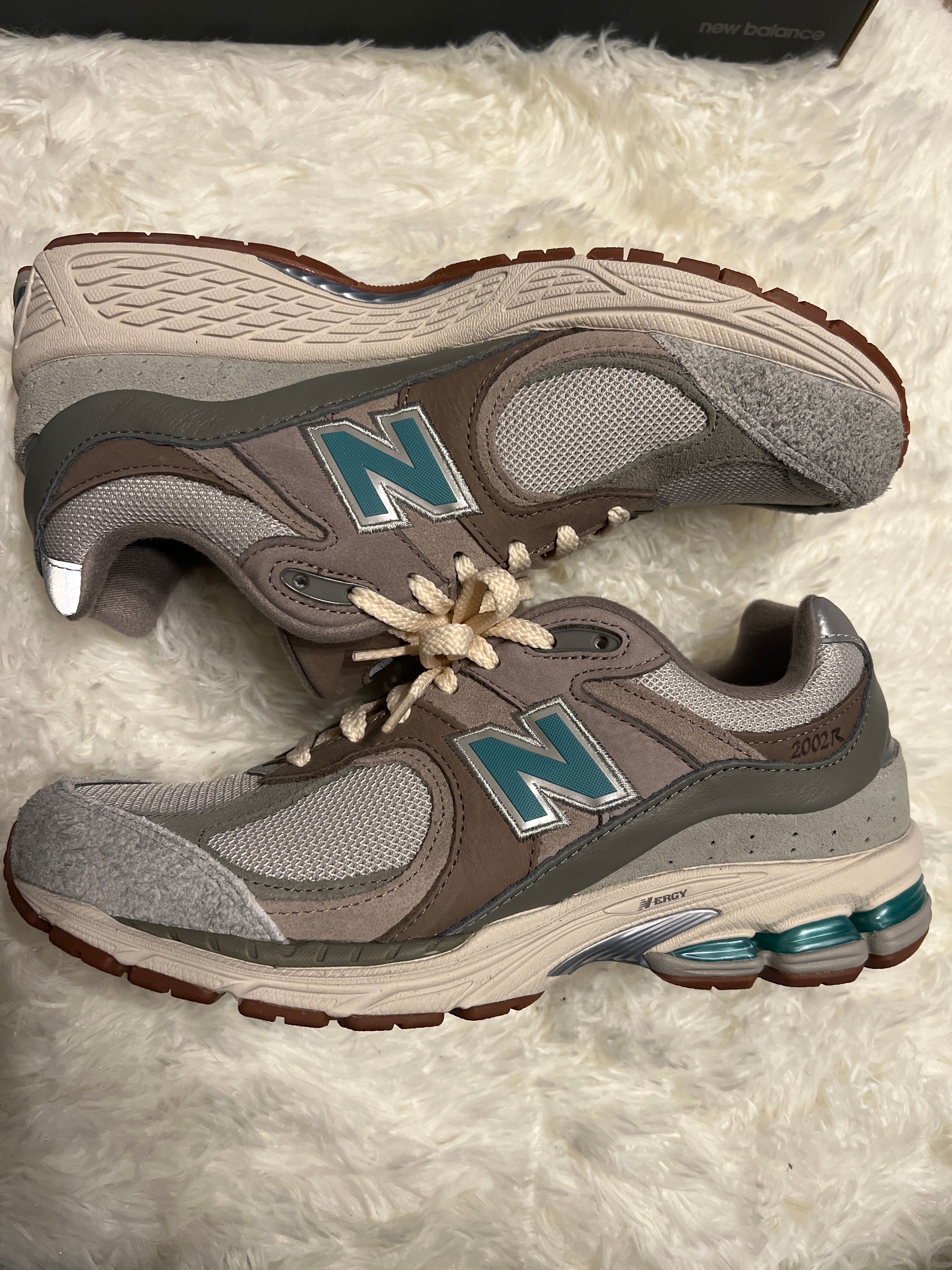 atmos × New Balance 2002R "Oasis"