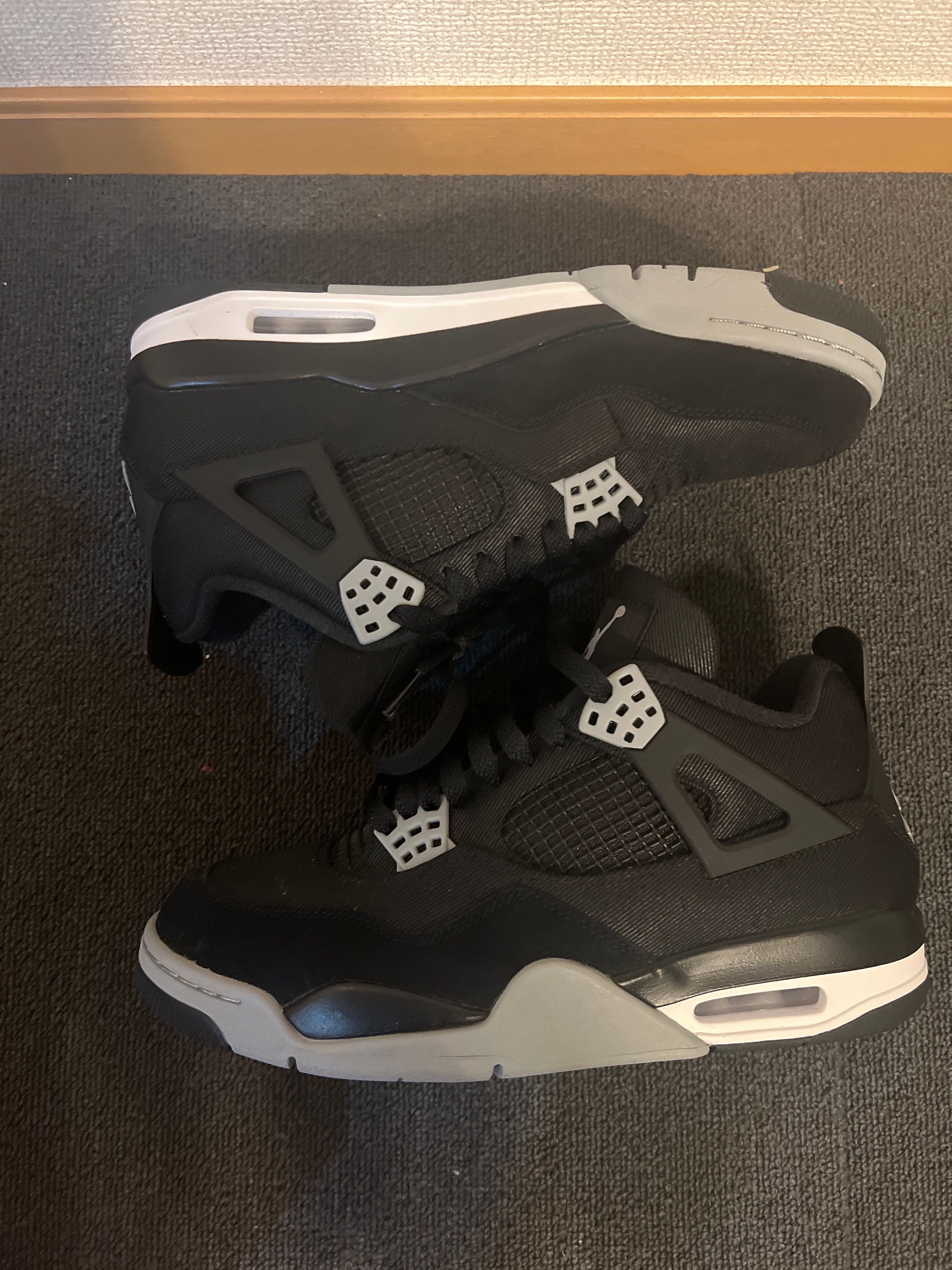 Nike Air Jordan 4 SE "Black and Light Steel"