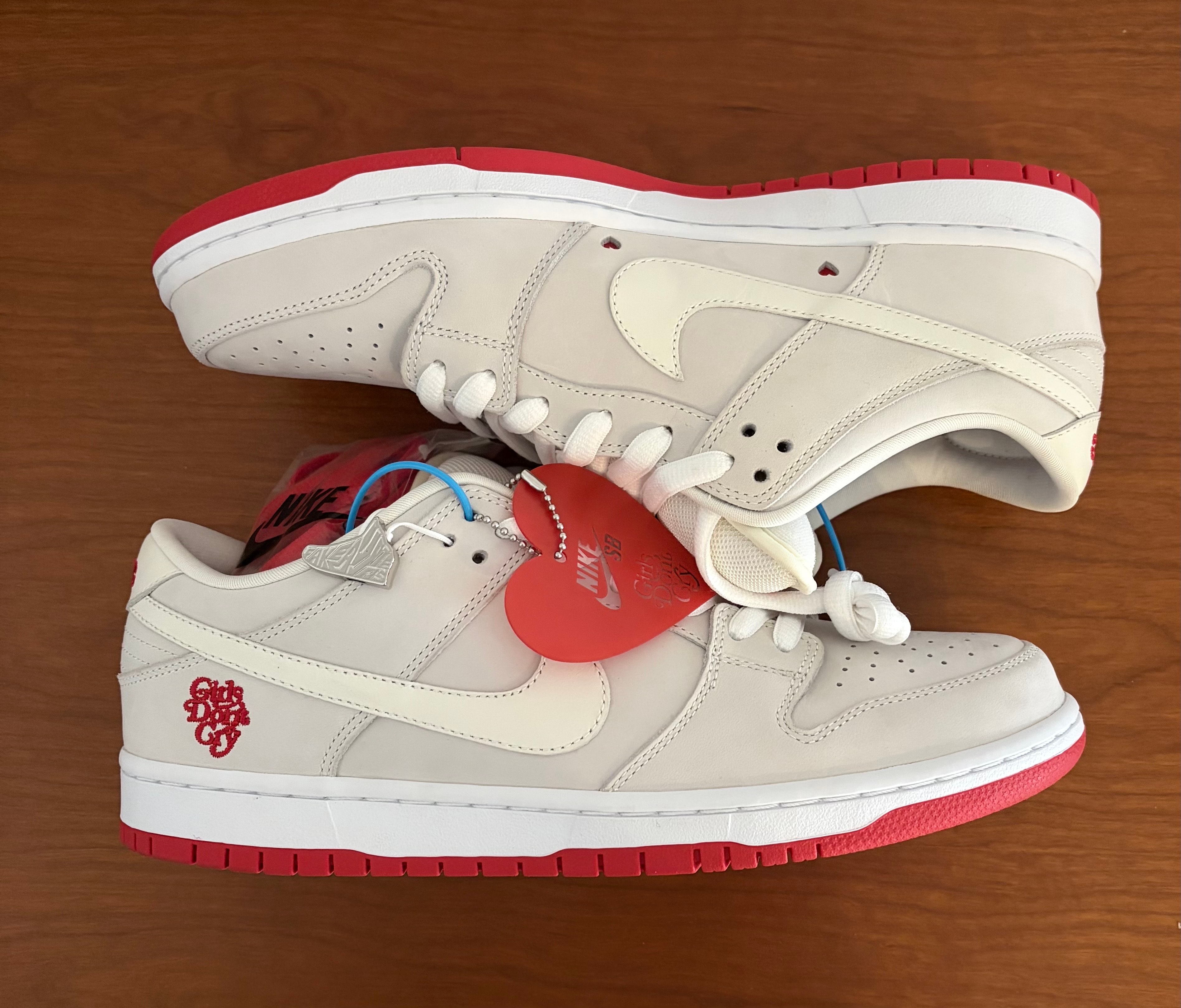 Girls Don't Cry × Nike SB Dunk Low "Light Silver"