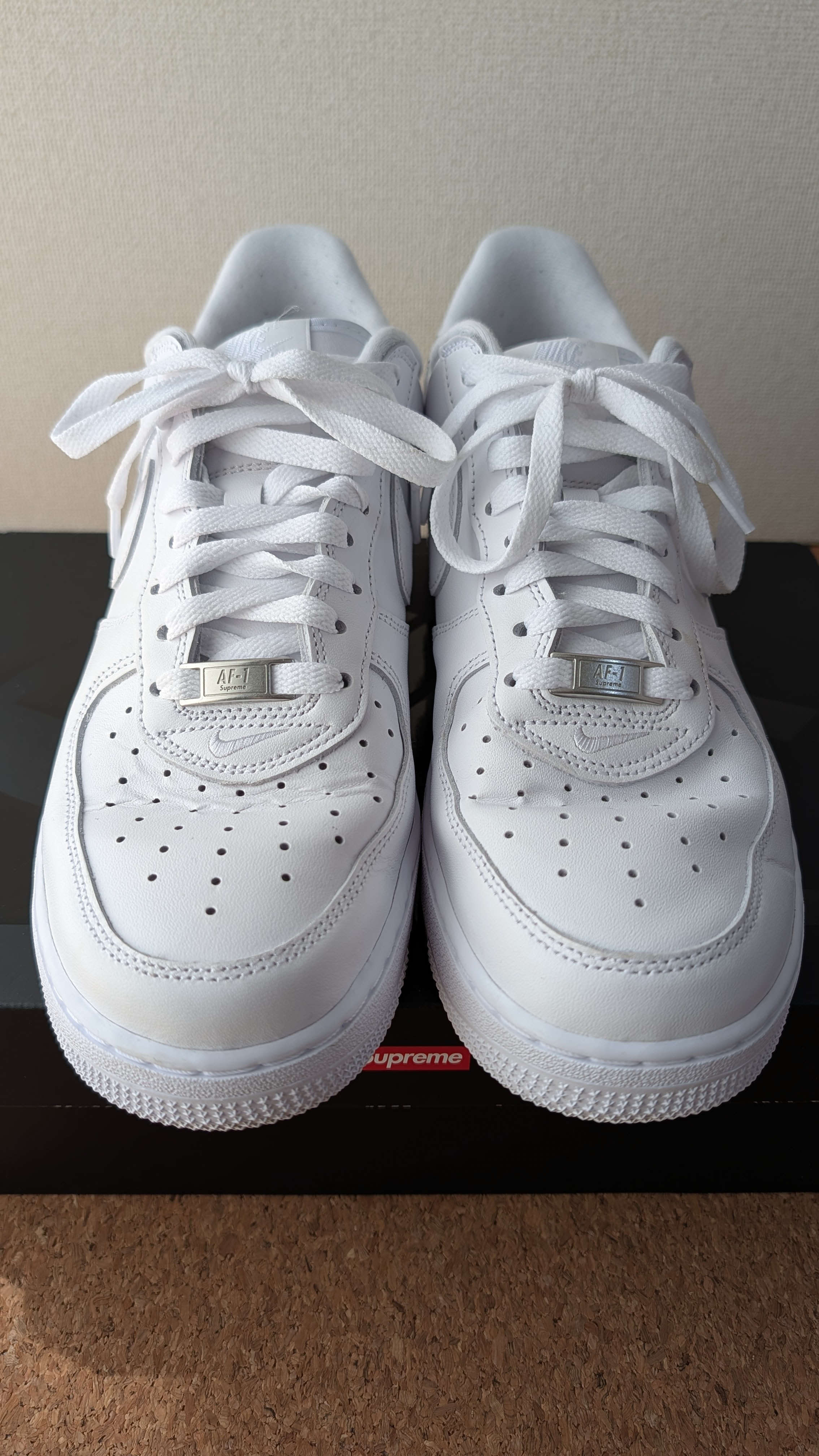 Supreme × Nike Air Force 1 Low "White"