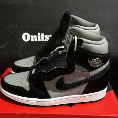 Nike Women's Air Jordan 1 Retro High OG "Medium Grey"