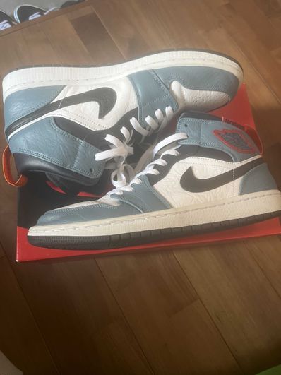 FACETASM × Nike Air Jordan 1 Mid "White/Navy"