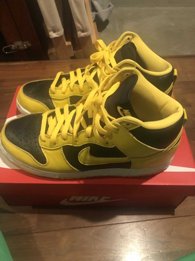 Nike Dunk High "Black/Varsity Maize"
