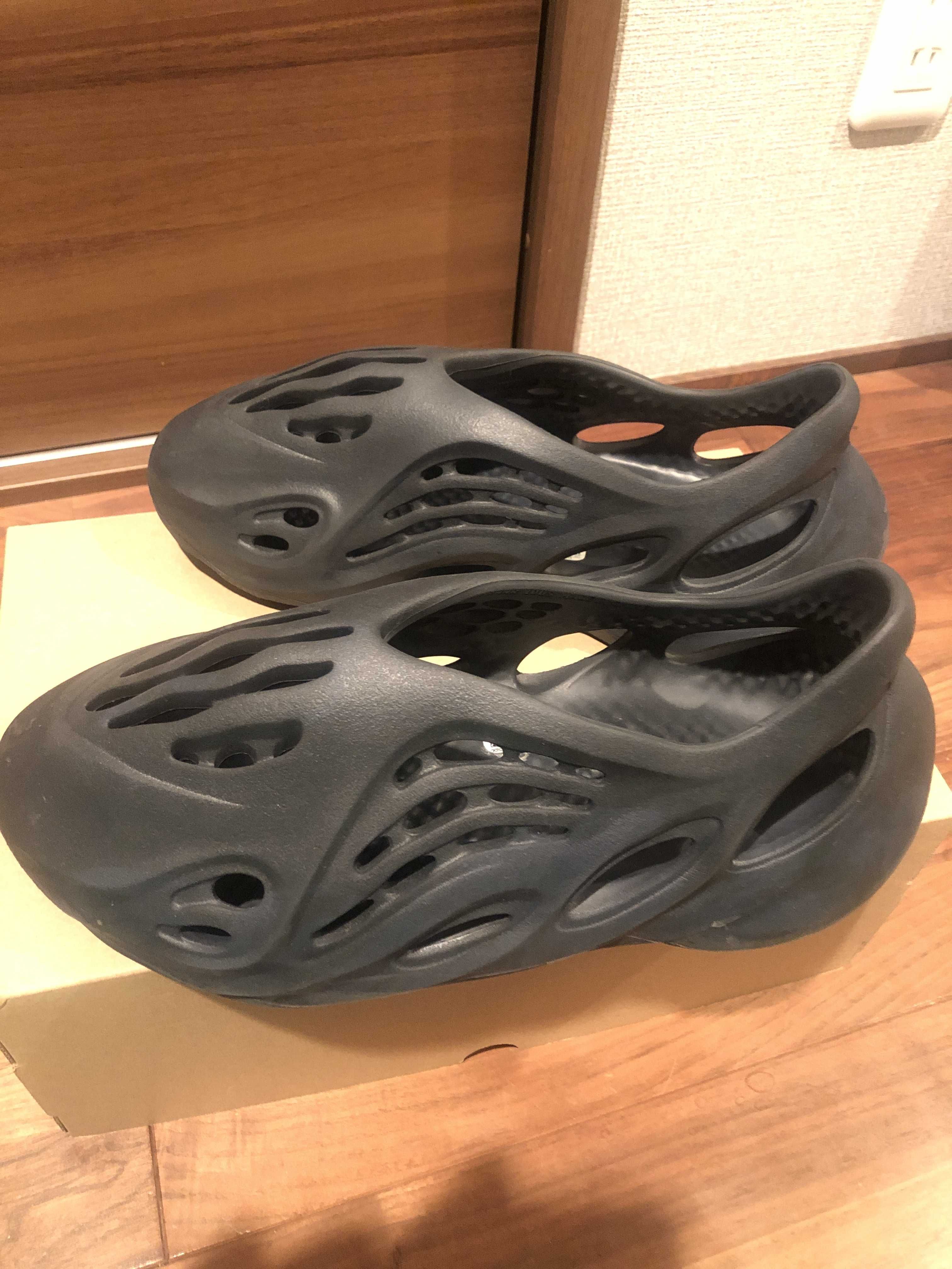 adidas YEEZY Foam Runner "Mineral Blue"