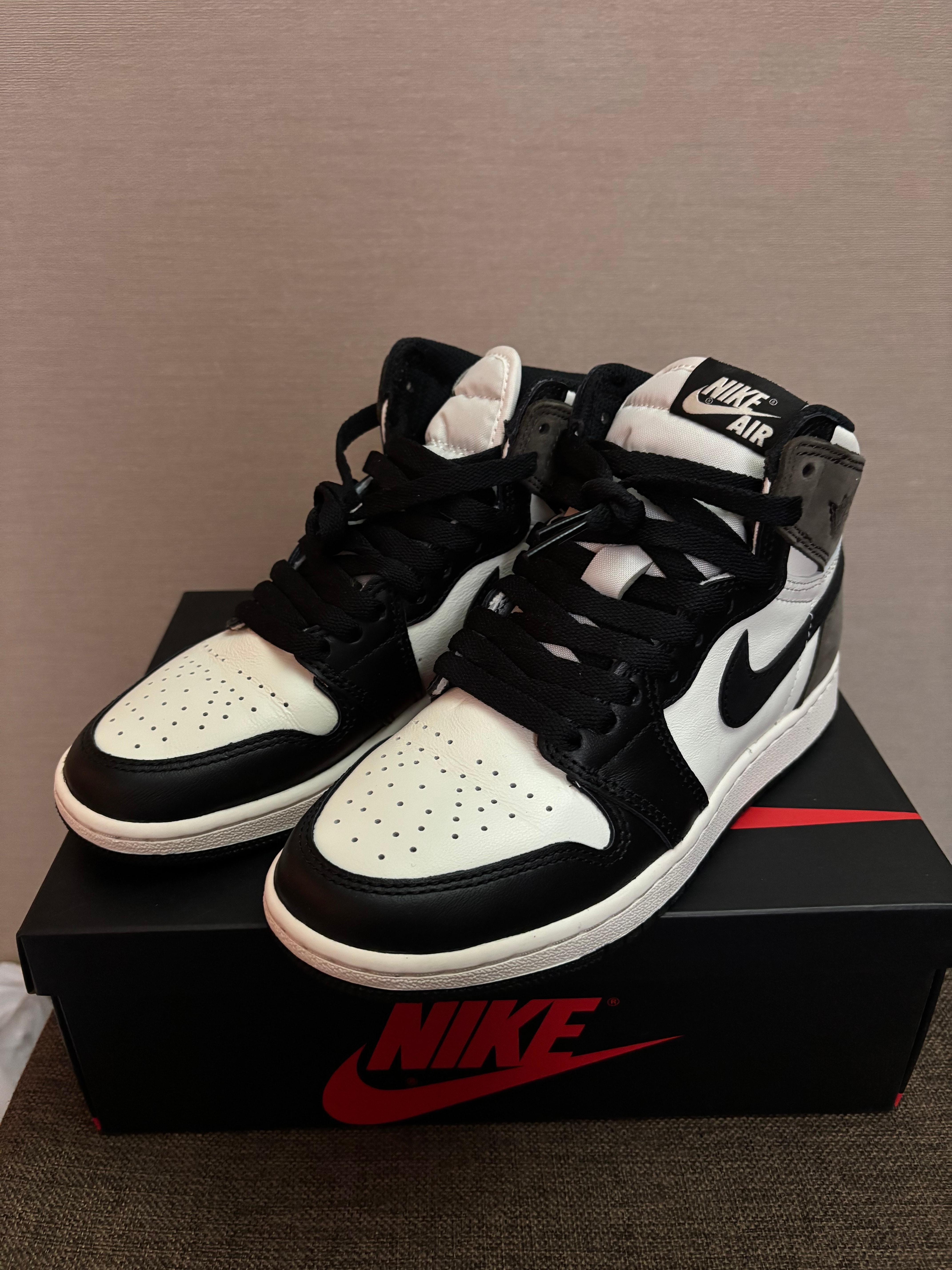 Nike GS Air Jordan 1 High OG "Sail/Dark Mocha/Black"