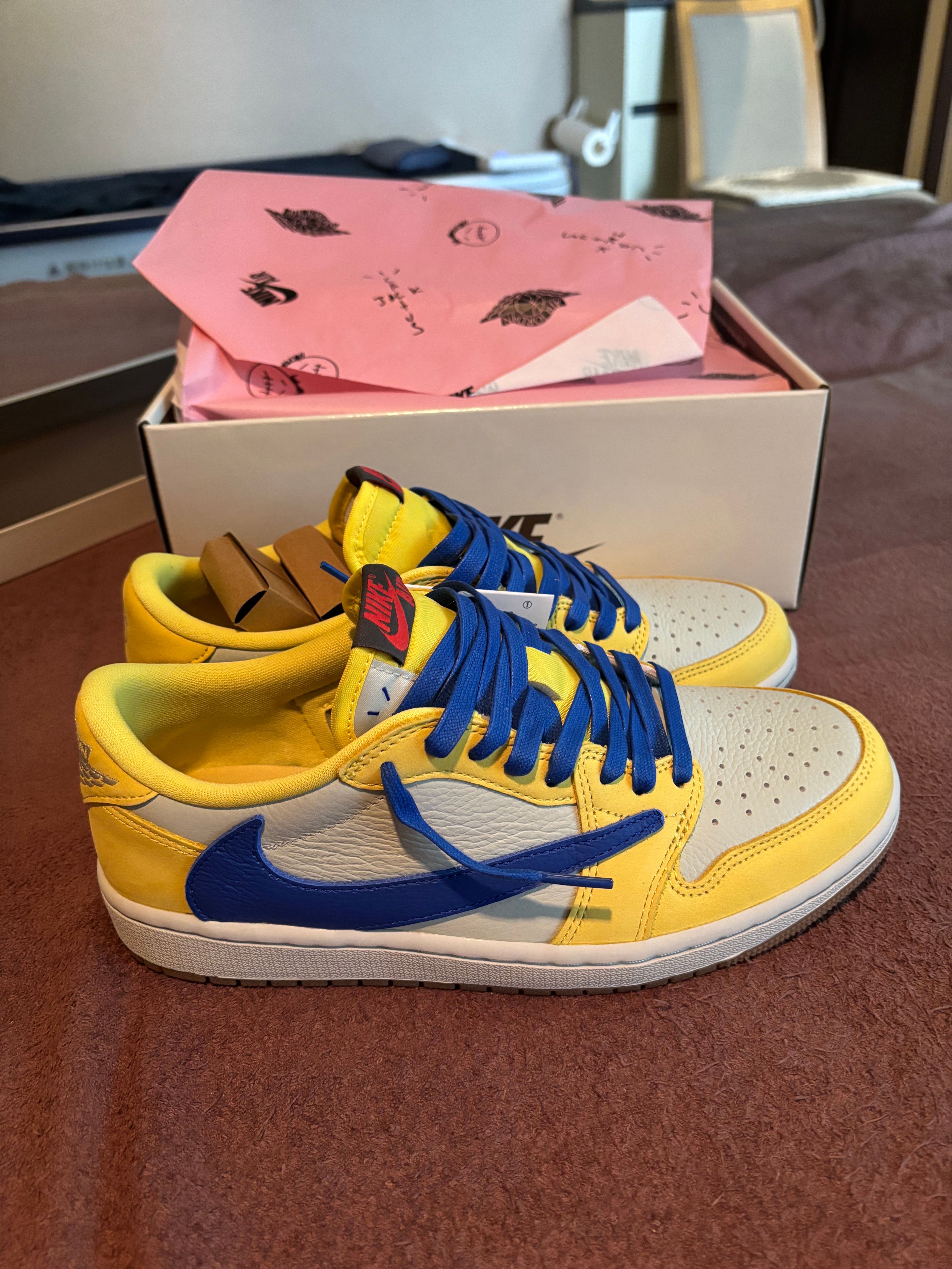 Travis Scott × Nike Women's Air Jordan 1 Retro Low OG "Canary"
