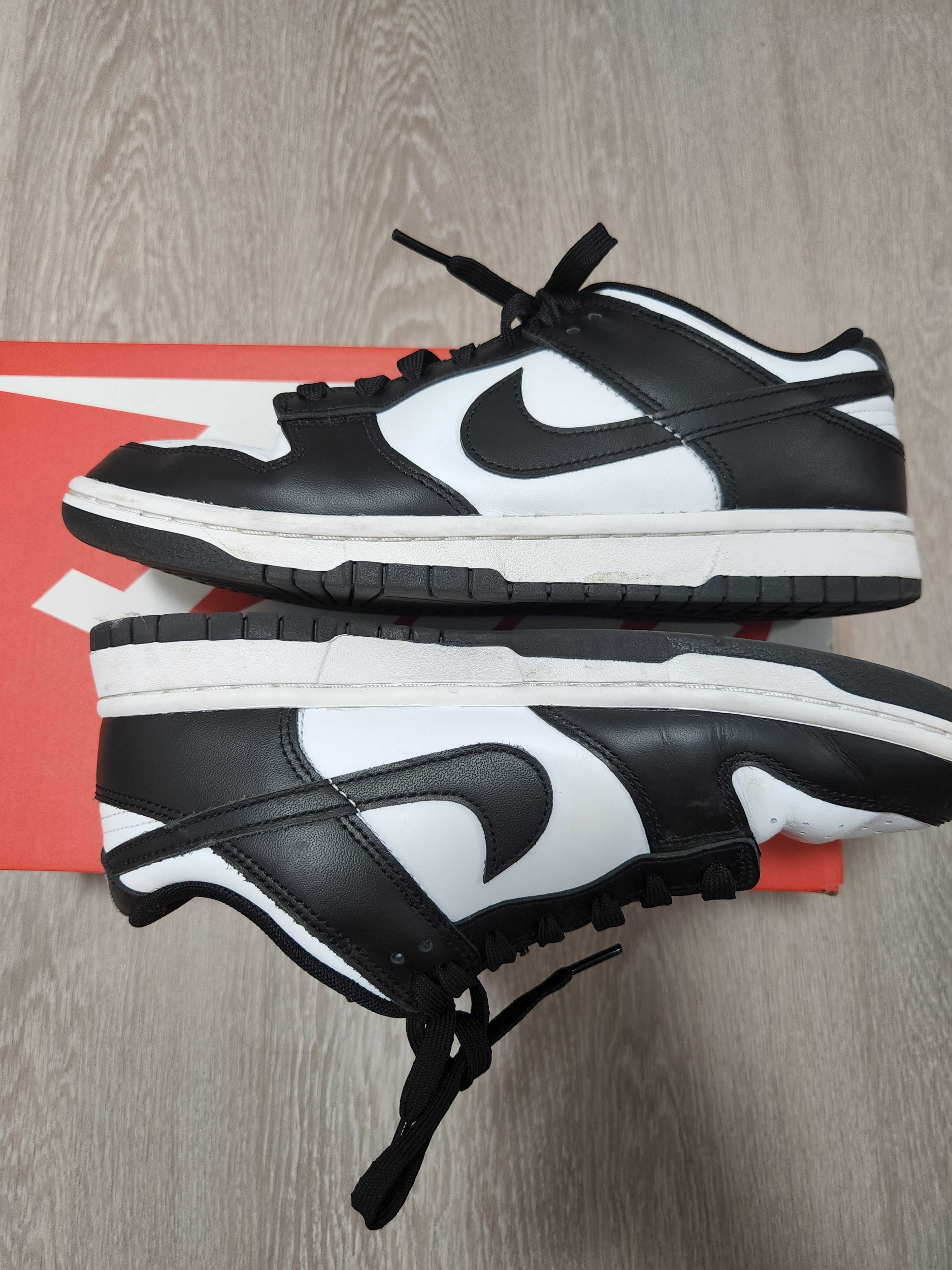 Nike Dunk Low Retro "Panda/White/Black"