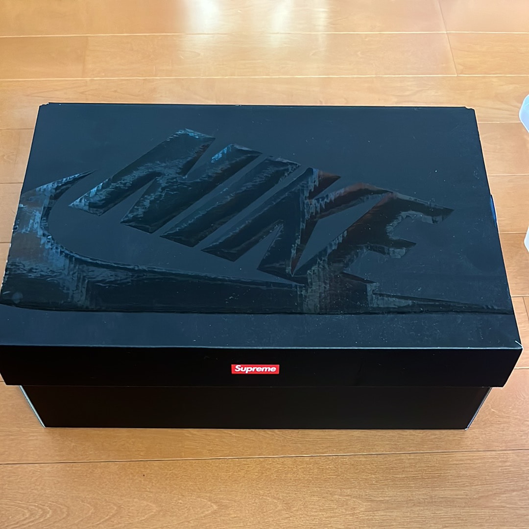 Supreme × Nike Air Force 1 Low "White/Black"