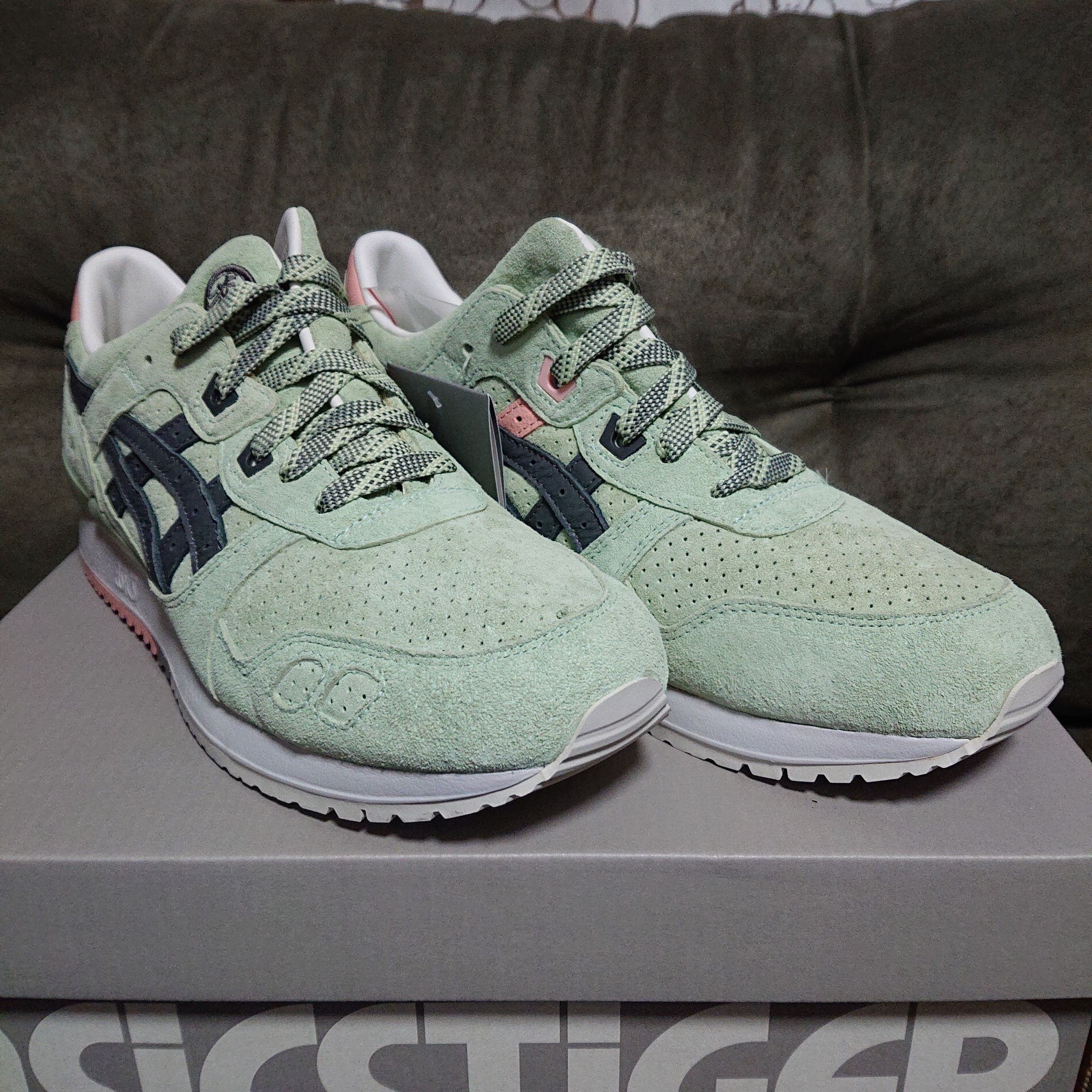 End × ASICS Gel-Lyte III "Wasabi"