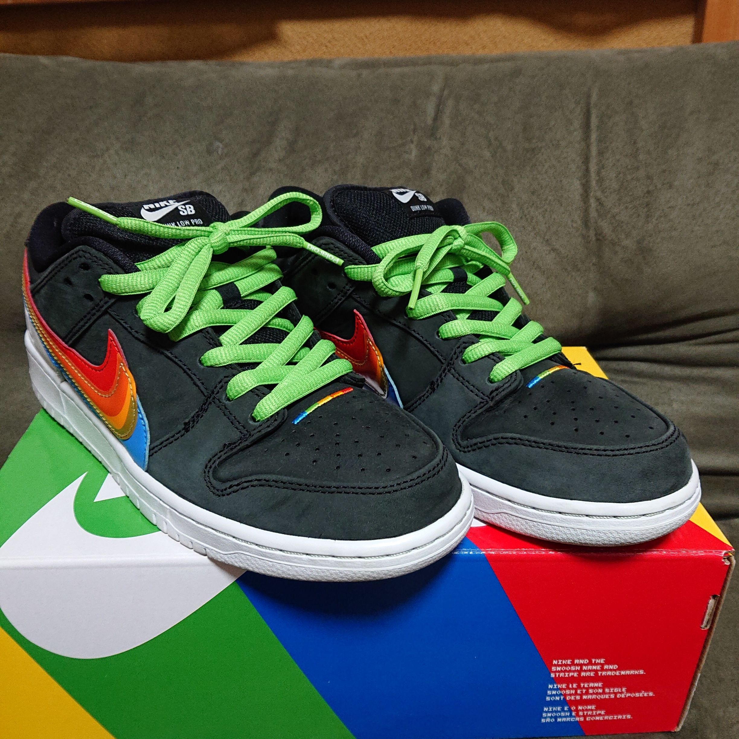 Polaroid × Nike SB Dunk Low Pro QS "Black/White"