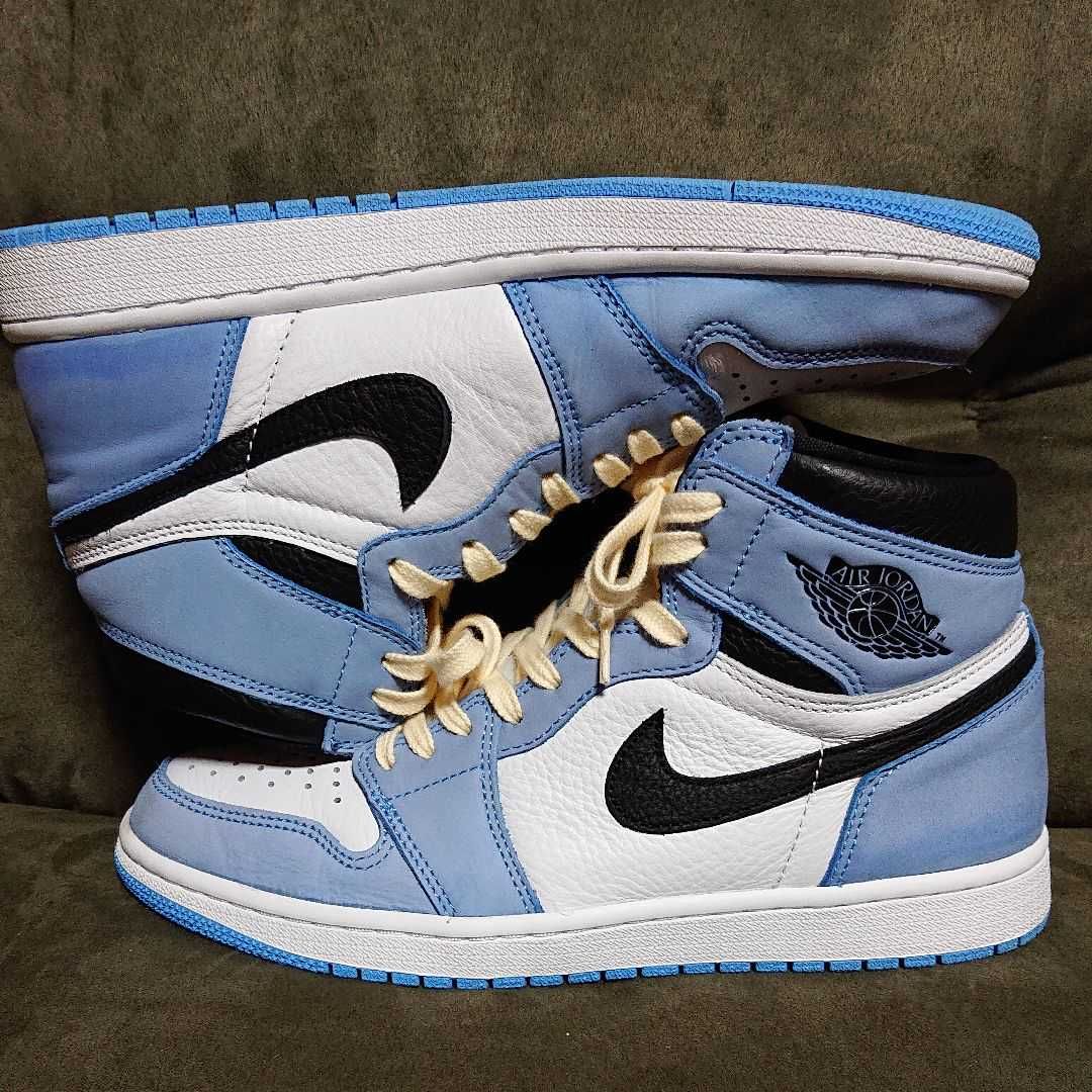 Nike Air Jordan 1 High OG "University Blue"