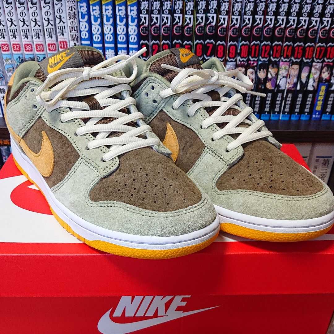 Nike Dunk Low SE "Dusty Olive"
