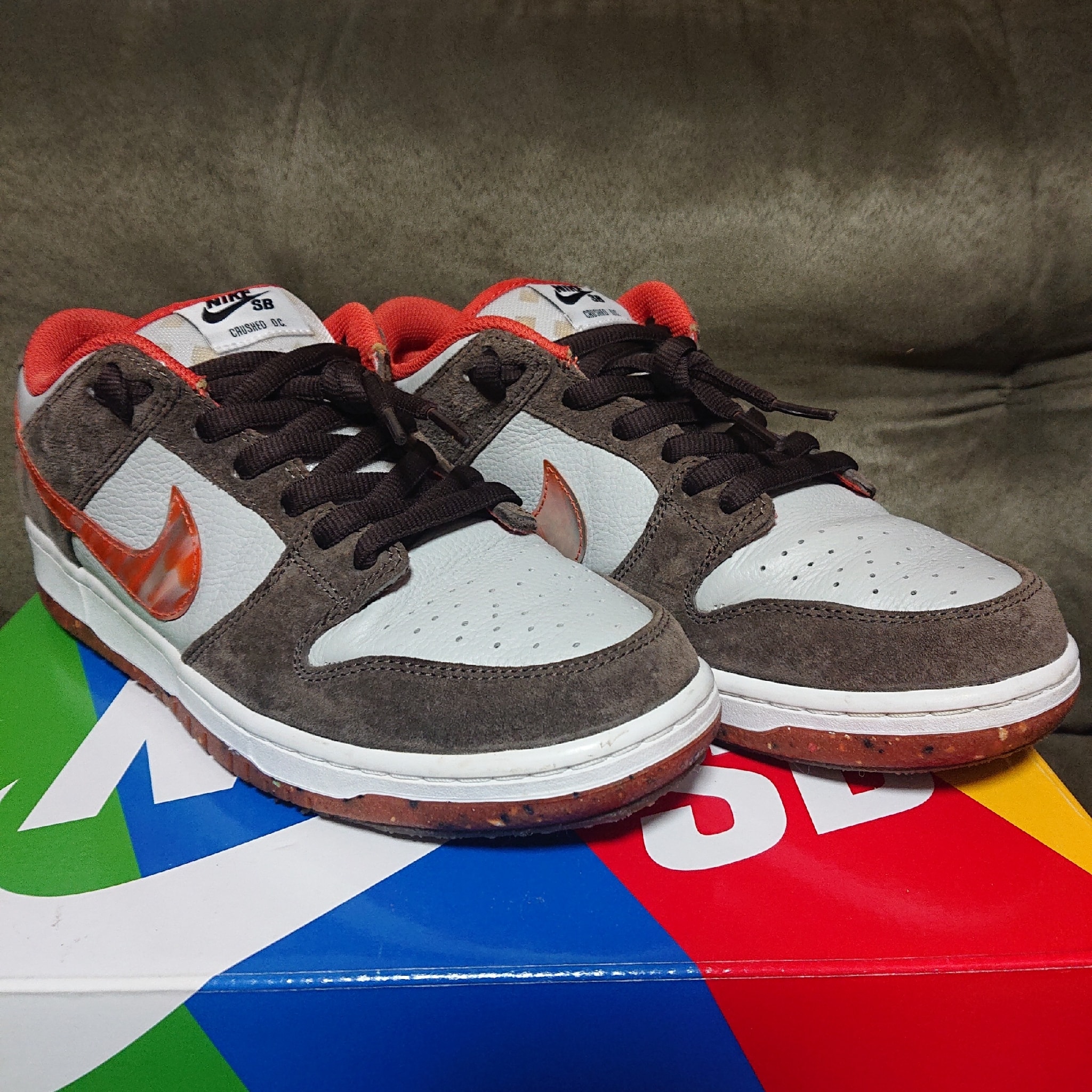 Crushed Skate Shop × Nike SB Dunk Low QS "Olive Grey/Mantra Orange"