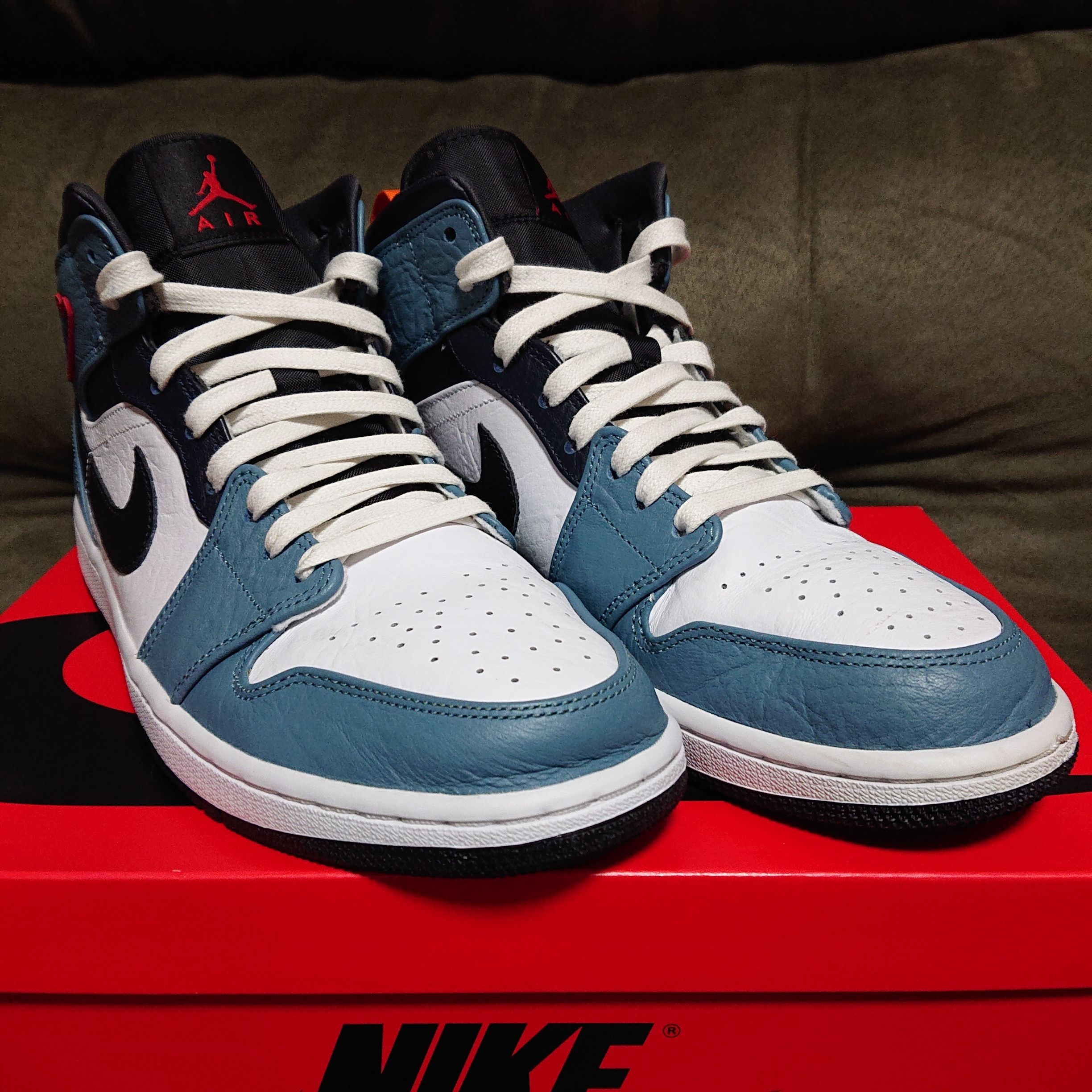 FACETASM × Nike Air Jordan 1 Mid "White/Navy"