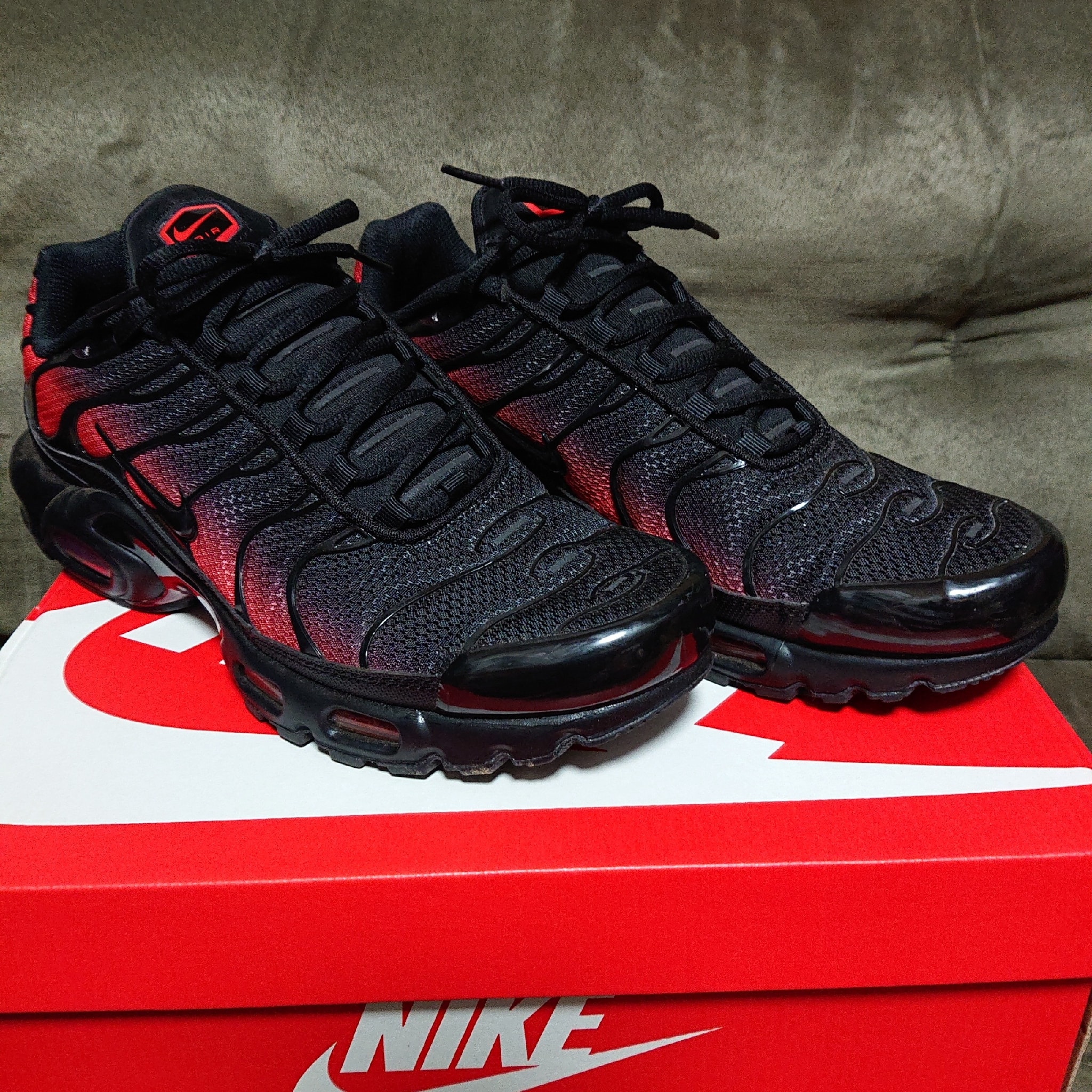 Nike Air Max Plus "Bred"