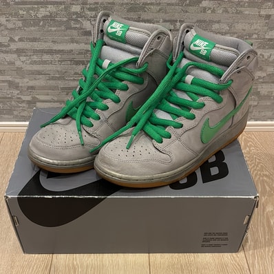 Nike SB Dunk High "Silver Box"