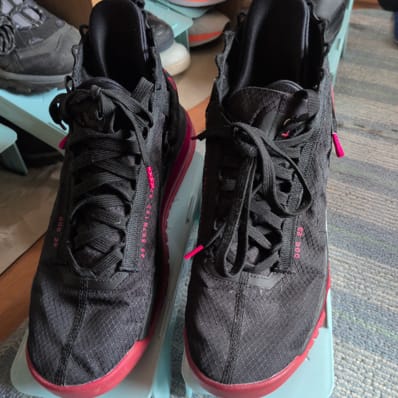 Nike Jordan Proto Max 720 "Black/University Red"