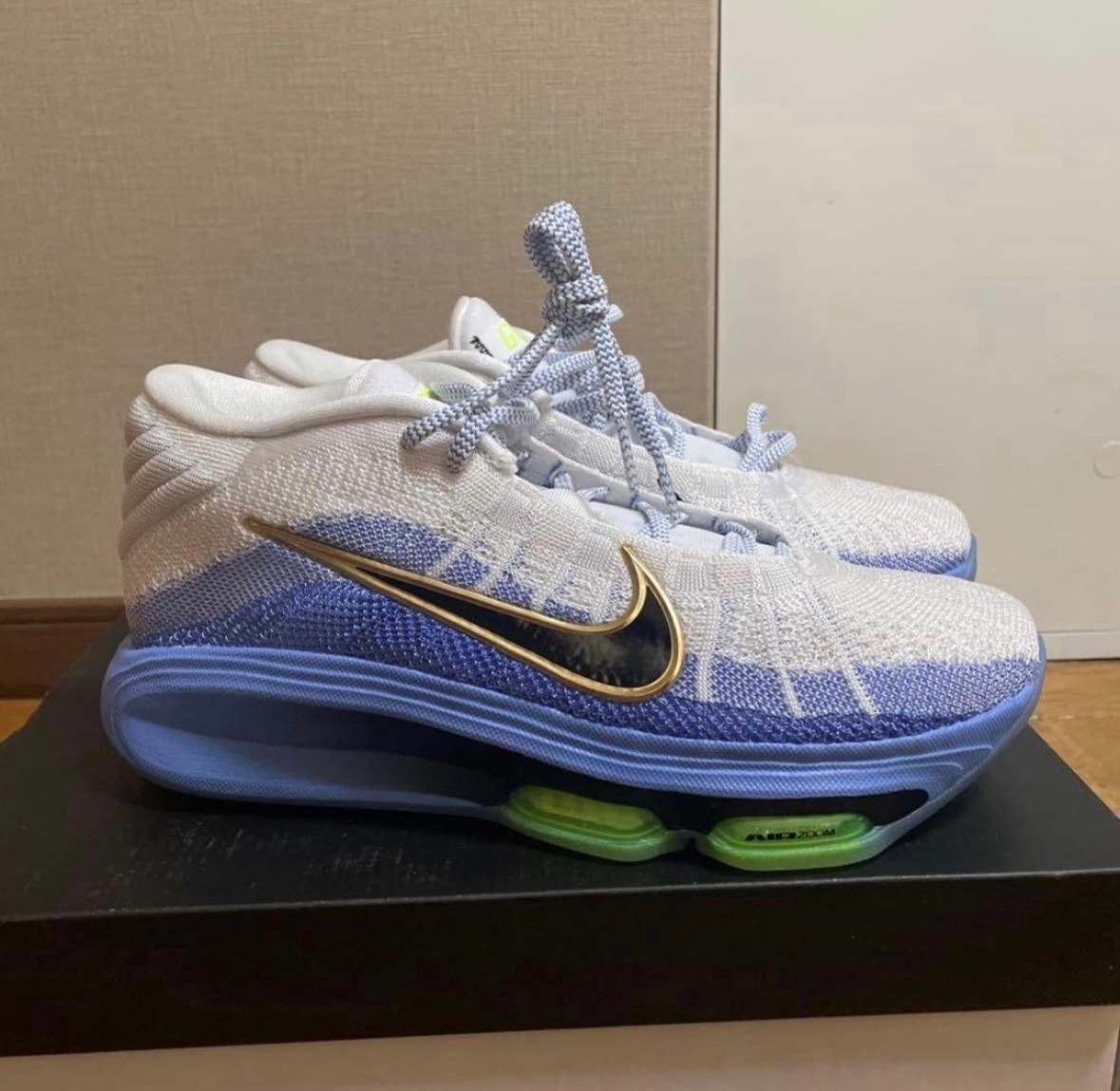 Nike GT Hustle 3 "White/Royal Pulse/Volt/Black" (FV5953-100/FV5952-100)