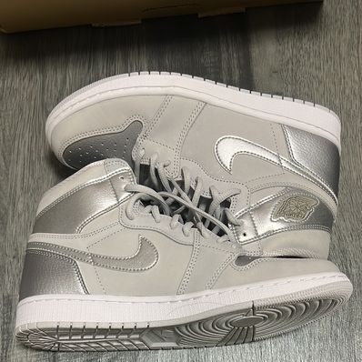 Nike Air Jordan 1 Retro High OG "CO.JP/TOKYO" (Suitcase)