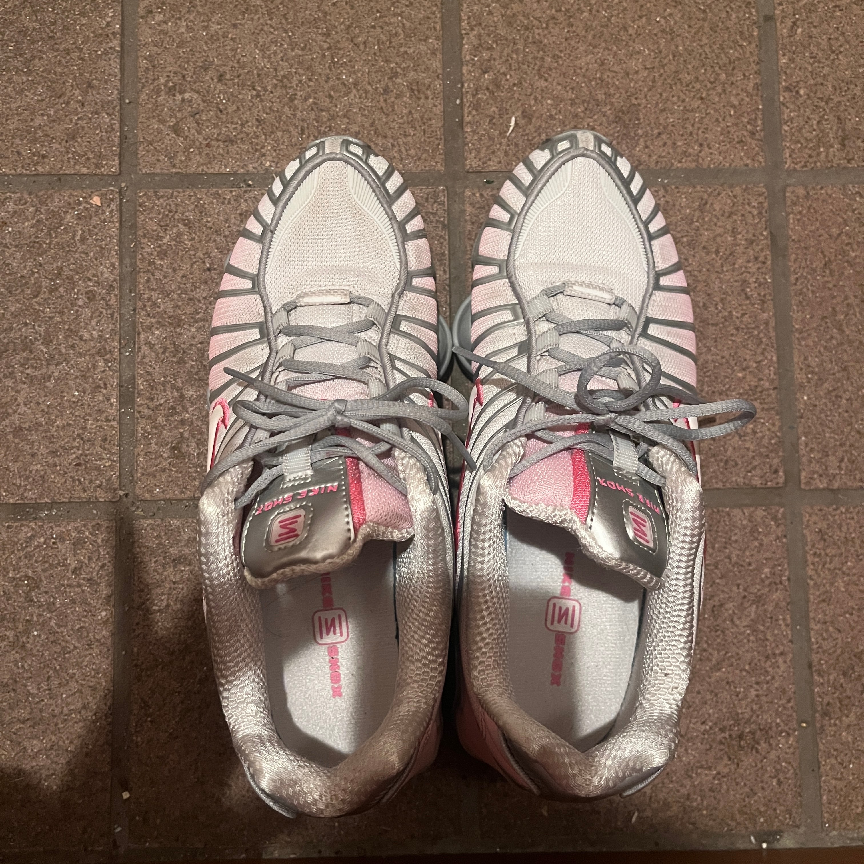 ナイキ ショックス TL (NIKE Shox TL) の新作・中古通販｜スニーカーダンク