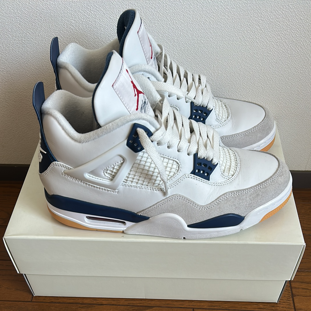 Nike SB Air Jordan 4 Retro SP "Summit White/Navy"