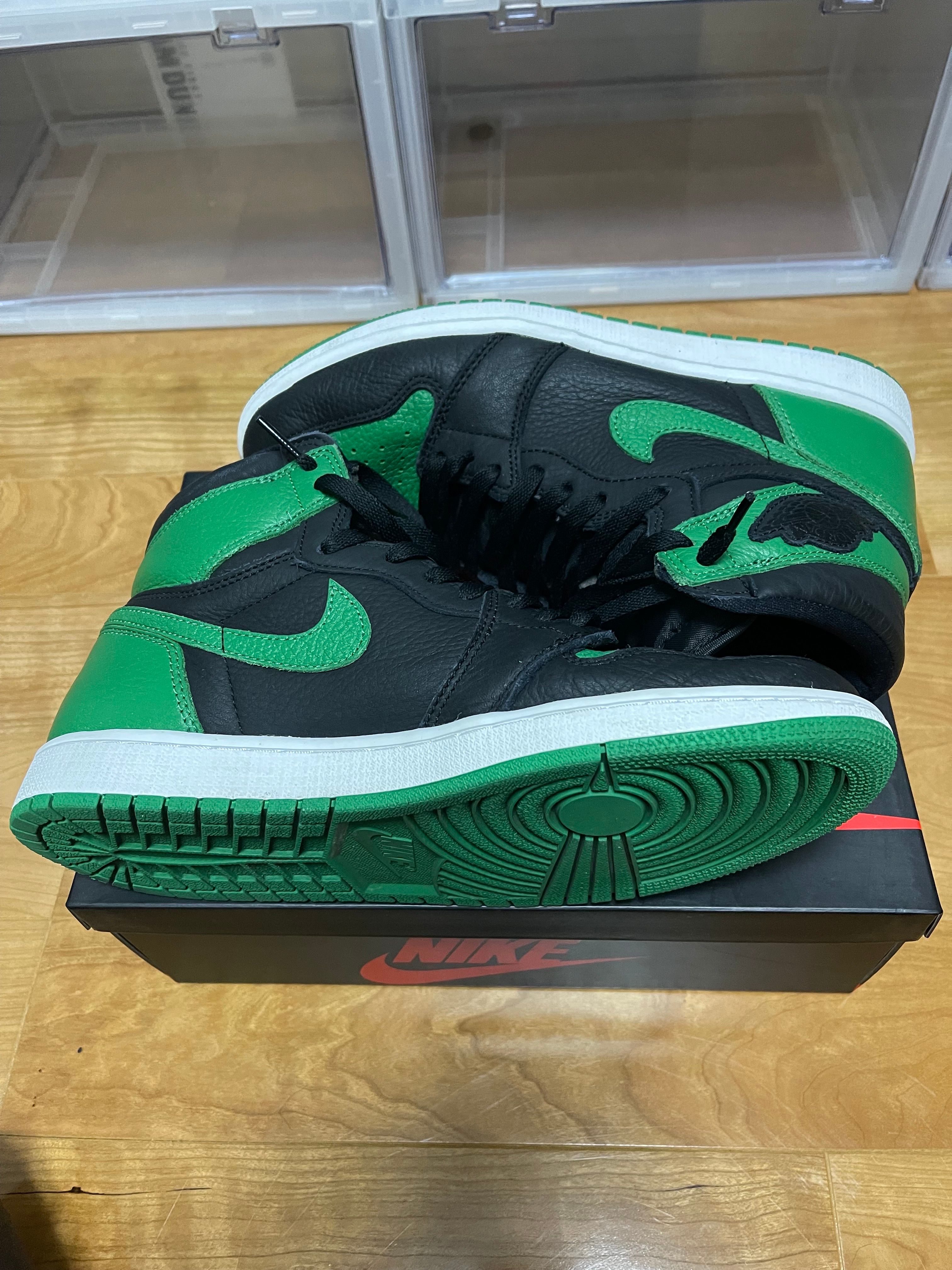 Nike Air Jordan 1 Retro High OG "Black/Pine Green" (2020)